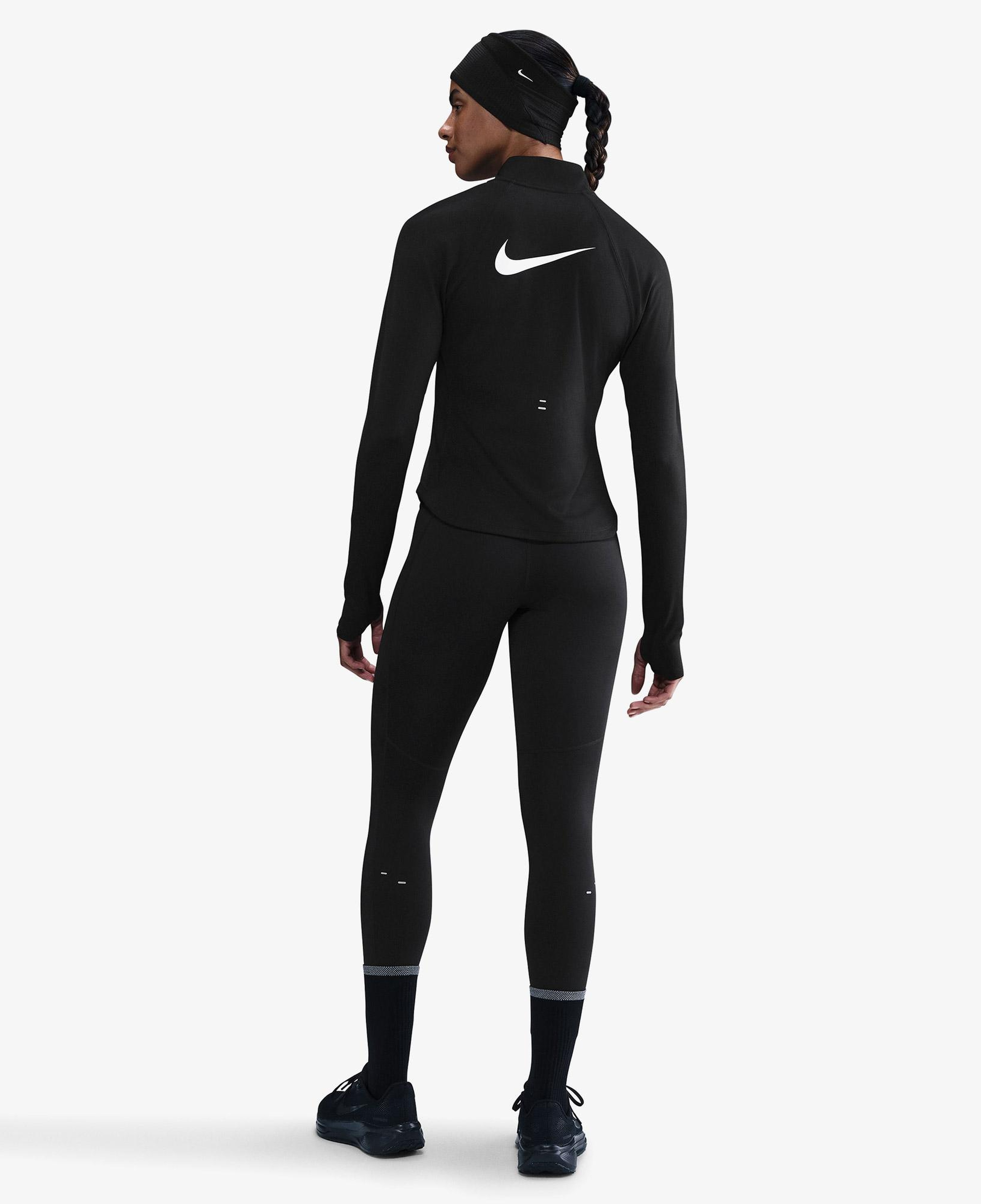 Nike Dri-Fit Tempo Swoosh Run Kadın Siyah T-Shirt