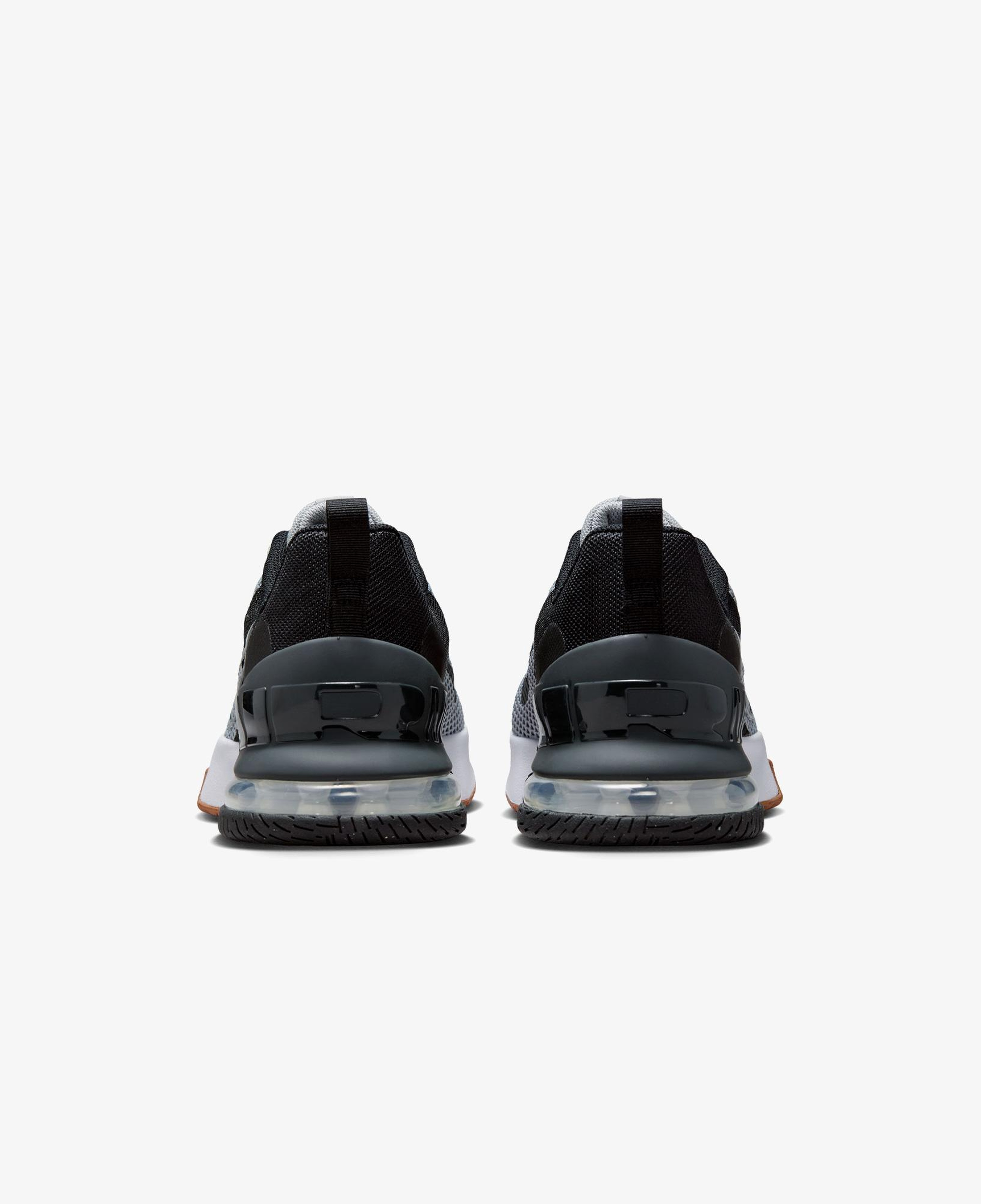 Nike Air Max Alpha Trainer 6 Erkek Gri Spor Ayakkabı
