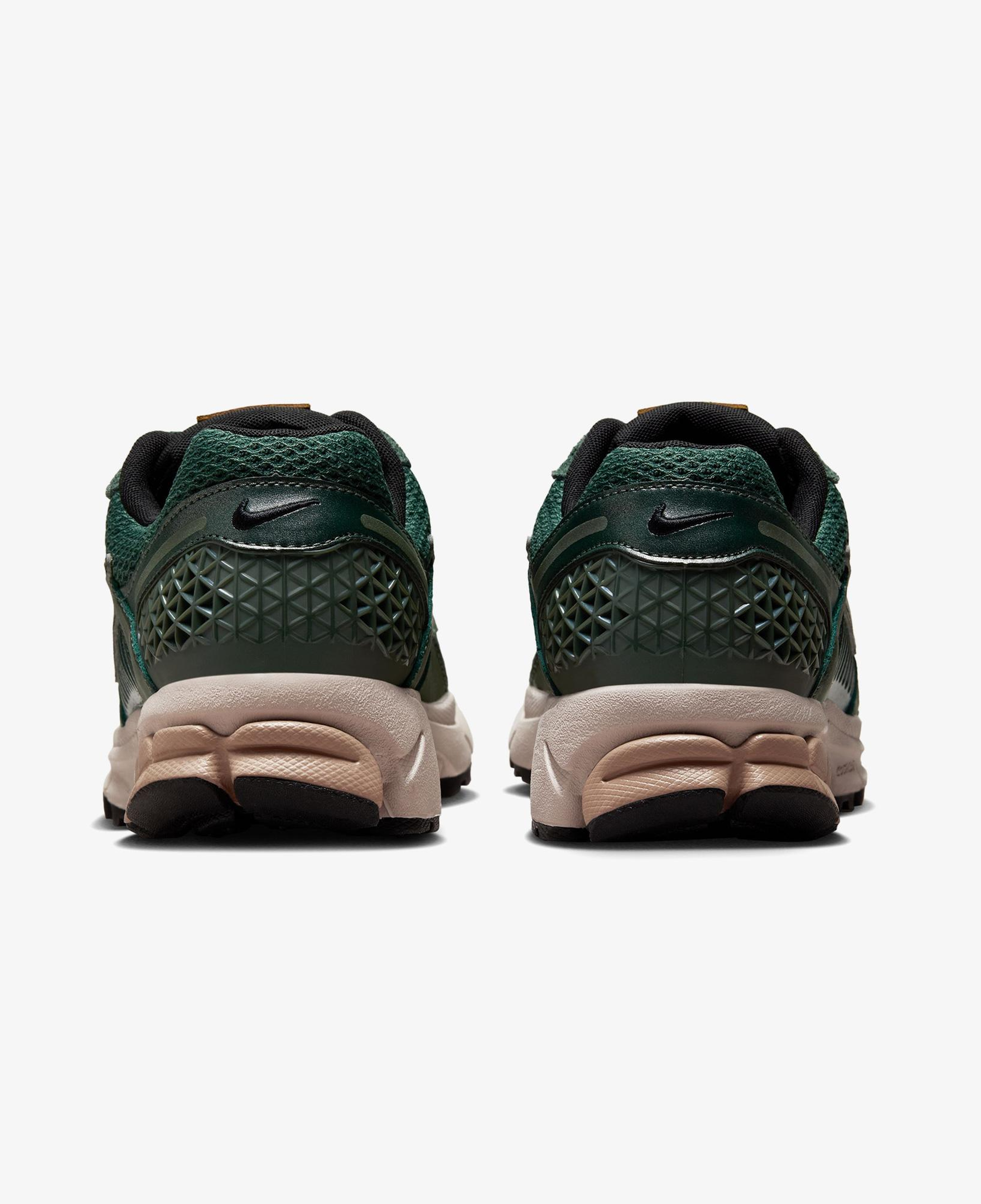 Nike Zoom Vomero 5 Kadın Yeşil Spor Ayakkabı