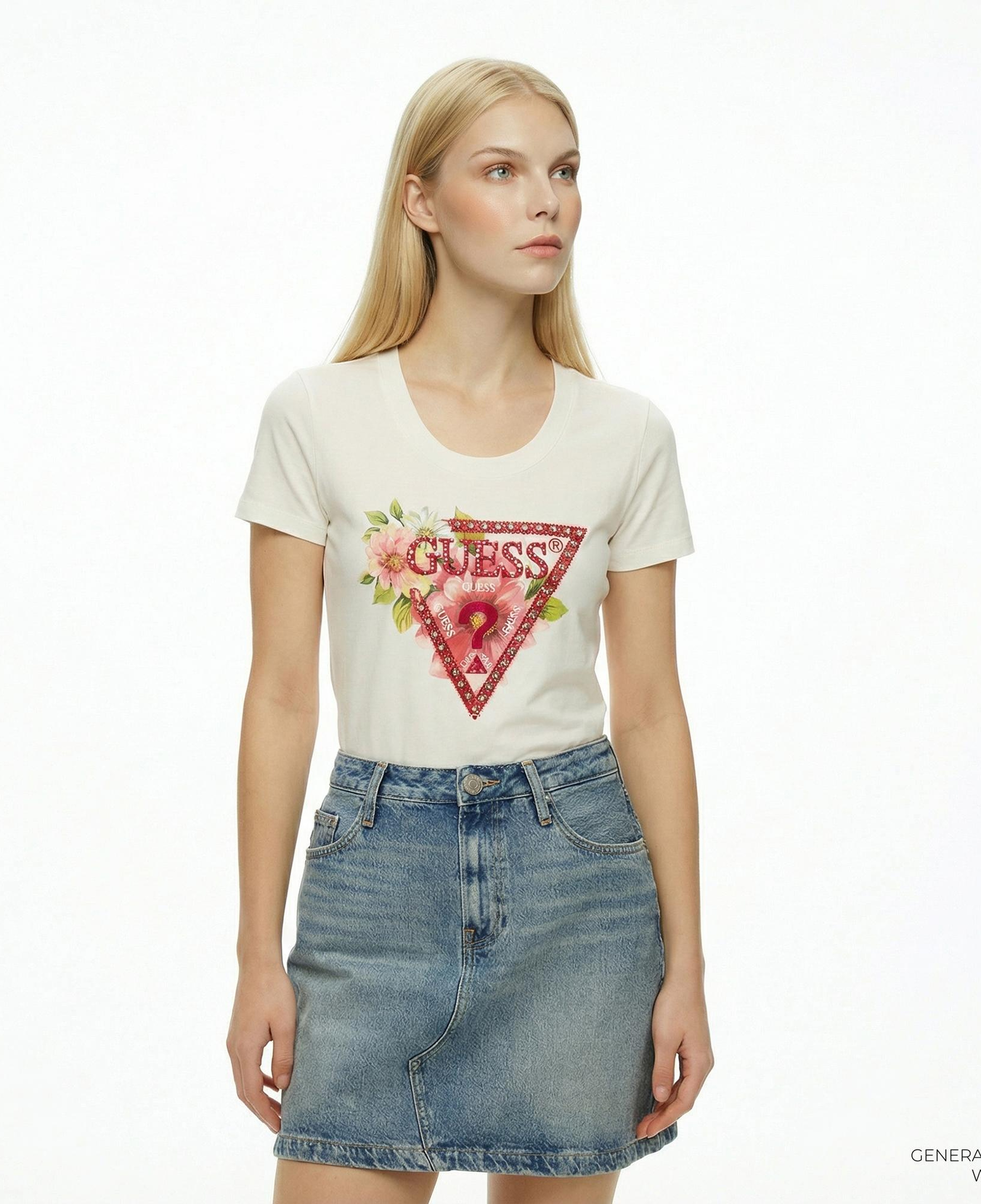 Guess Triangle Beads Mid Organic Kadın Beyaz T-Shirt