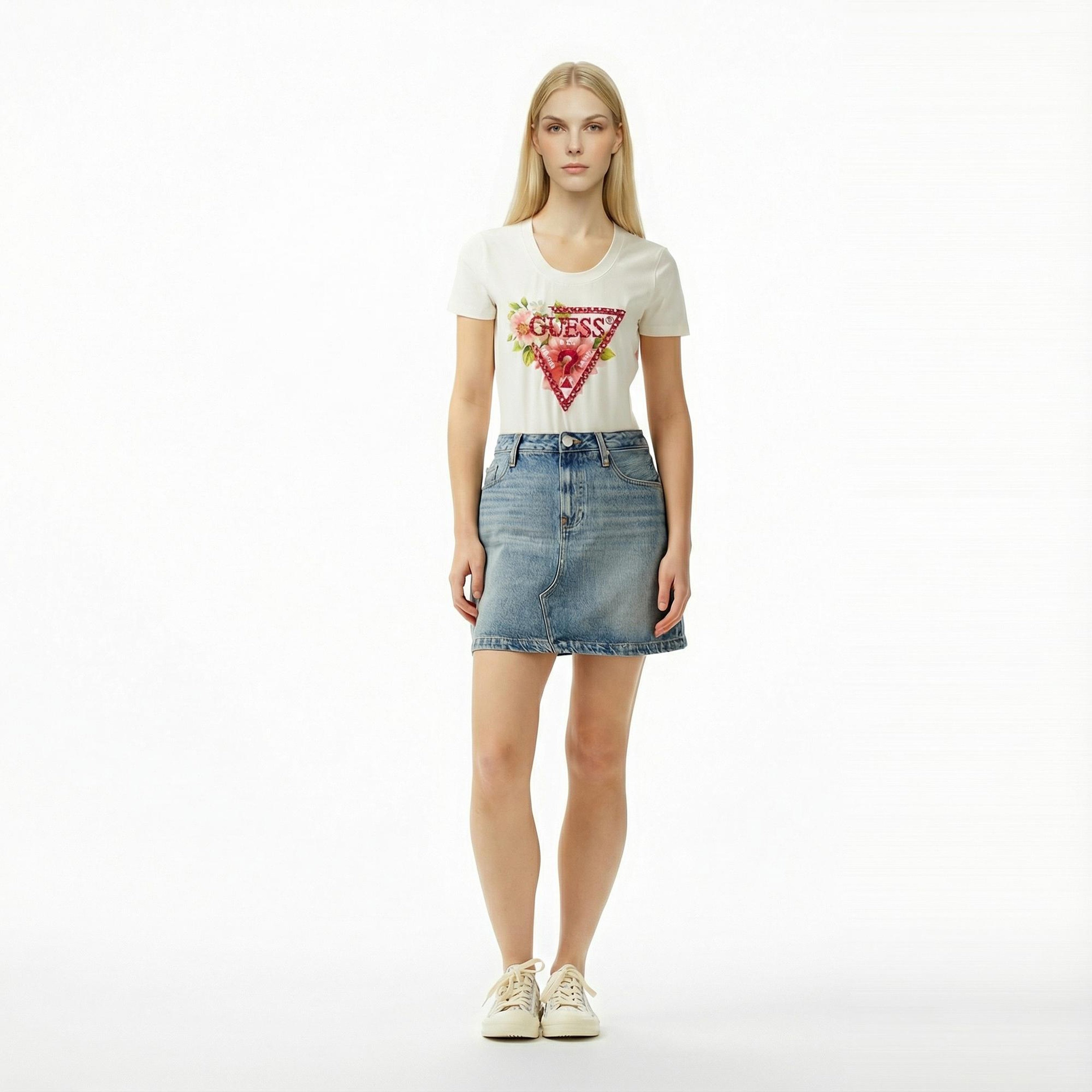Guess Triangle Beads Mid Organic Kadın Beyaz T-Shirt