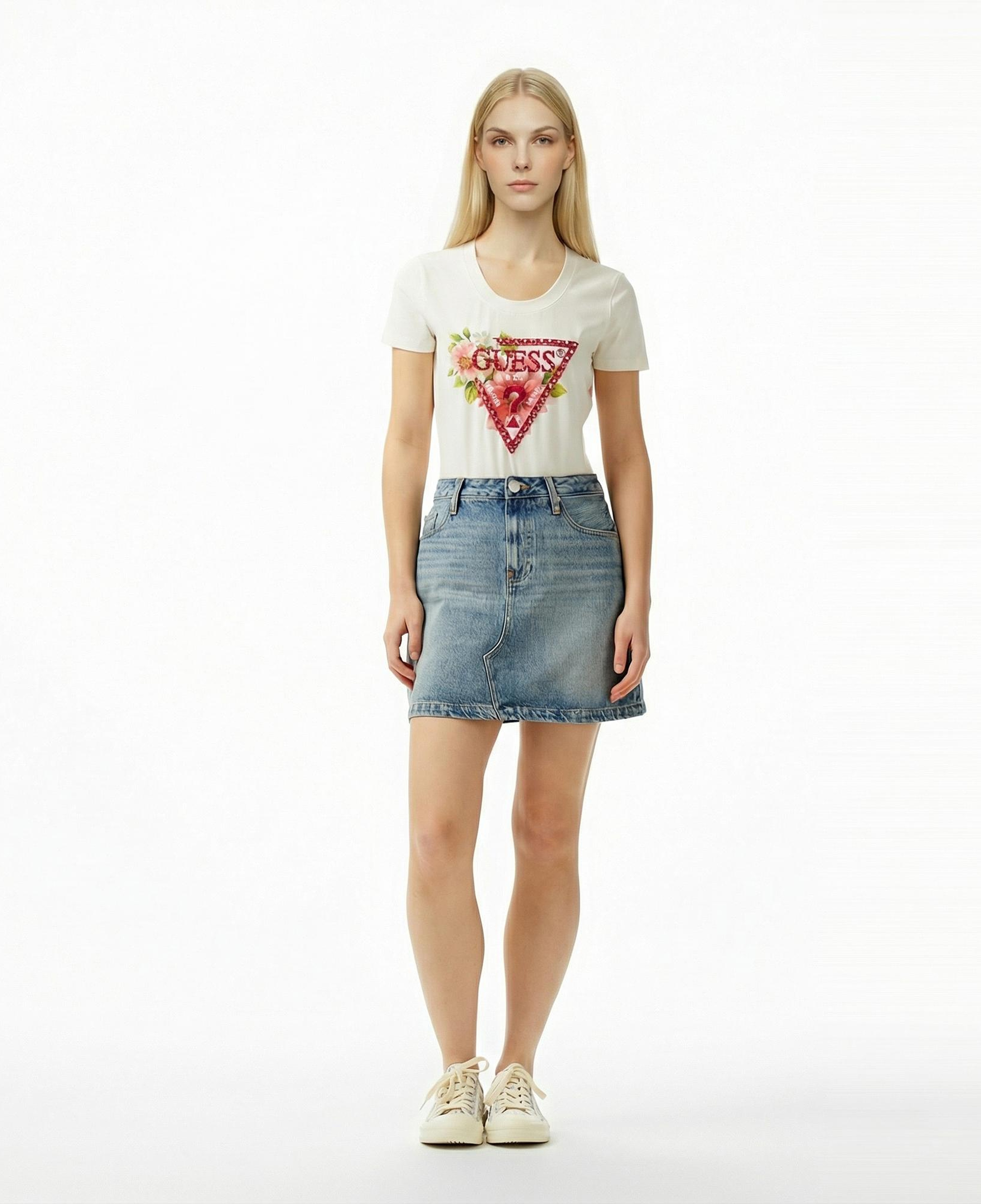 Guess Triangle Beads Mid Organic Kadın Beyaz T-Shirt