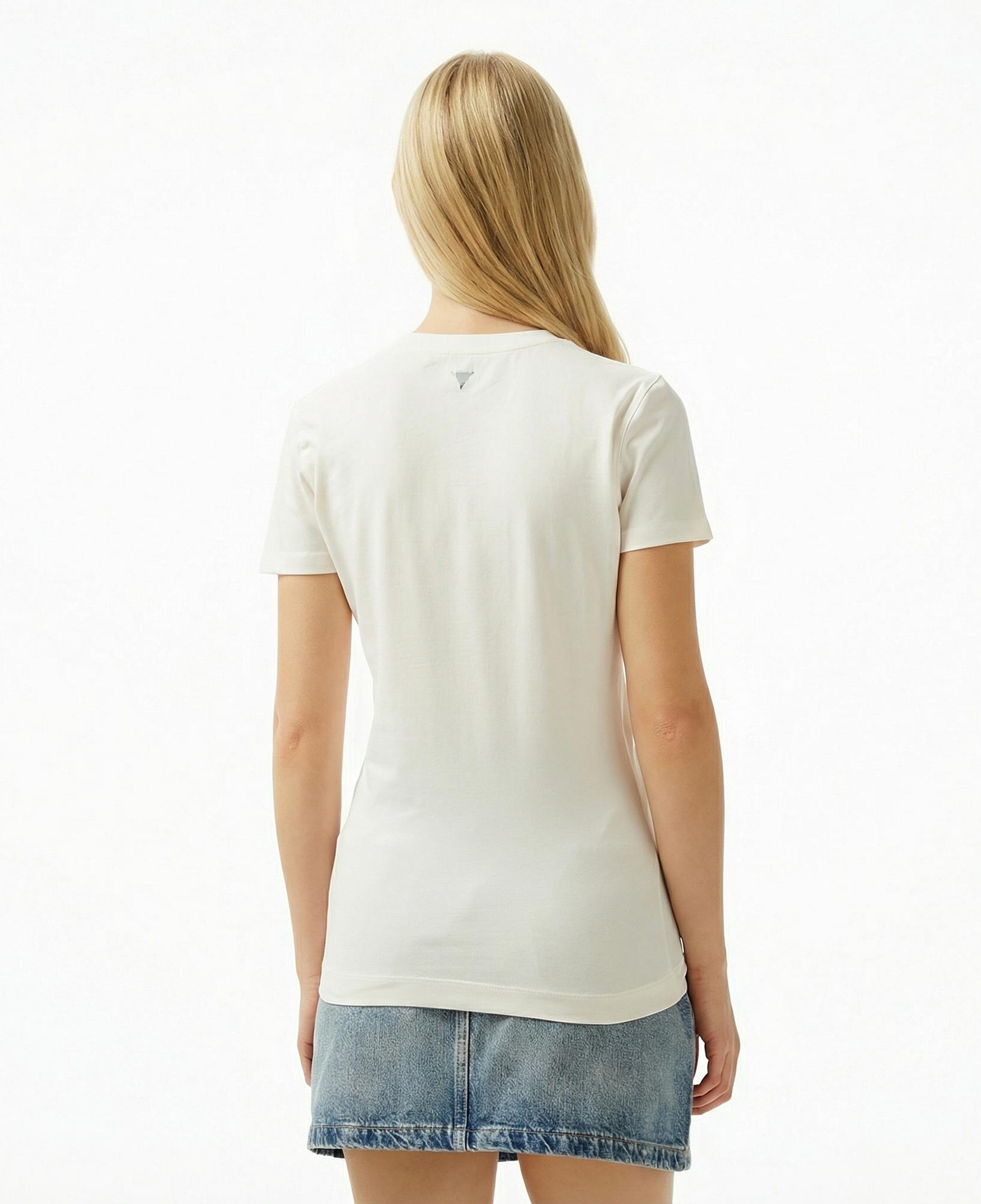 Guess Triangle Beads Mid Organic Kadın Beyaz T-Shirt