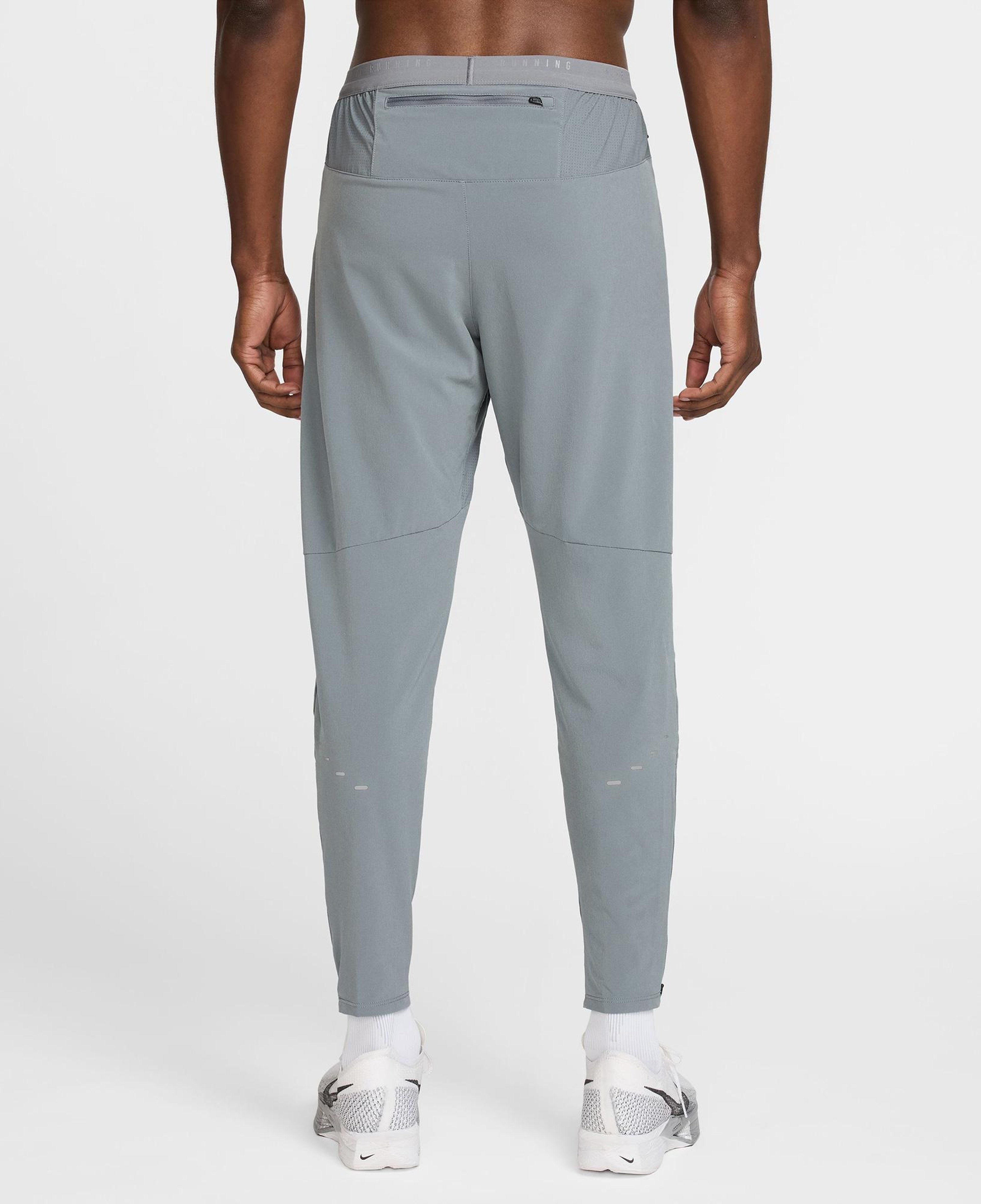 Nike Dri-Fit Stride Woven Erkek Gri Eşofman Altı