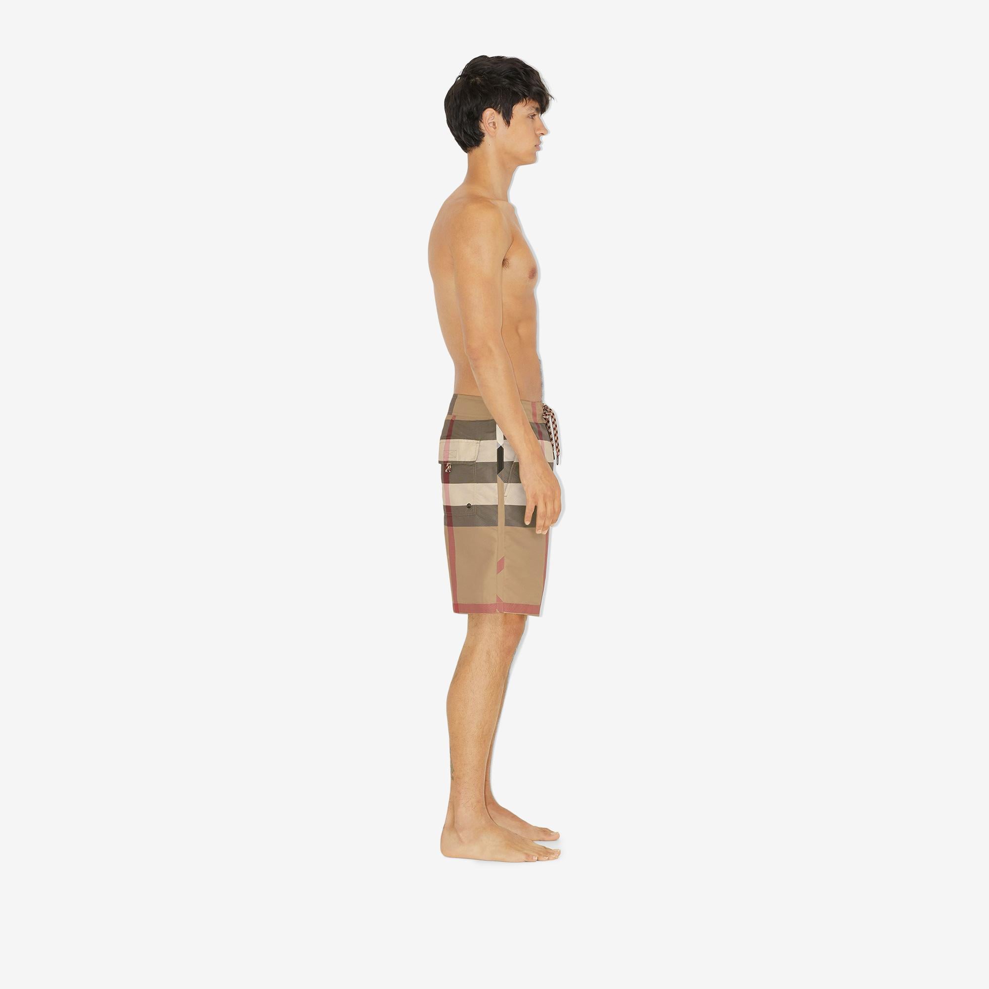 Burberry Breton Erkek Bej Deniz Şortu