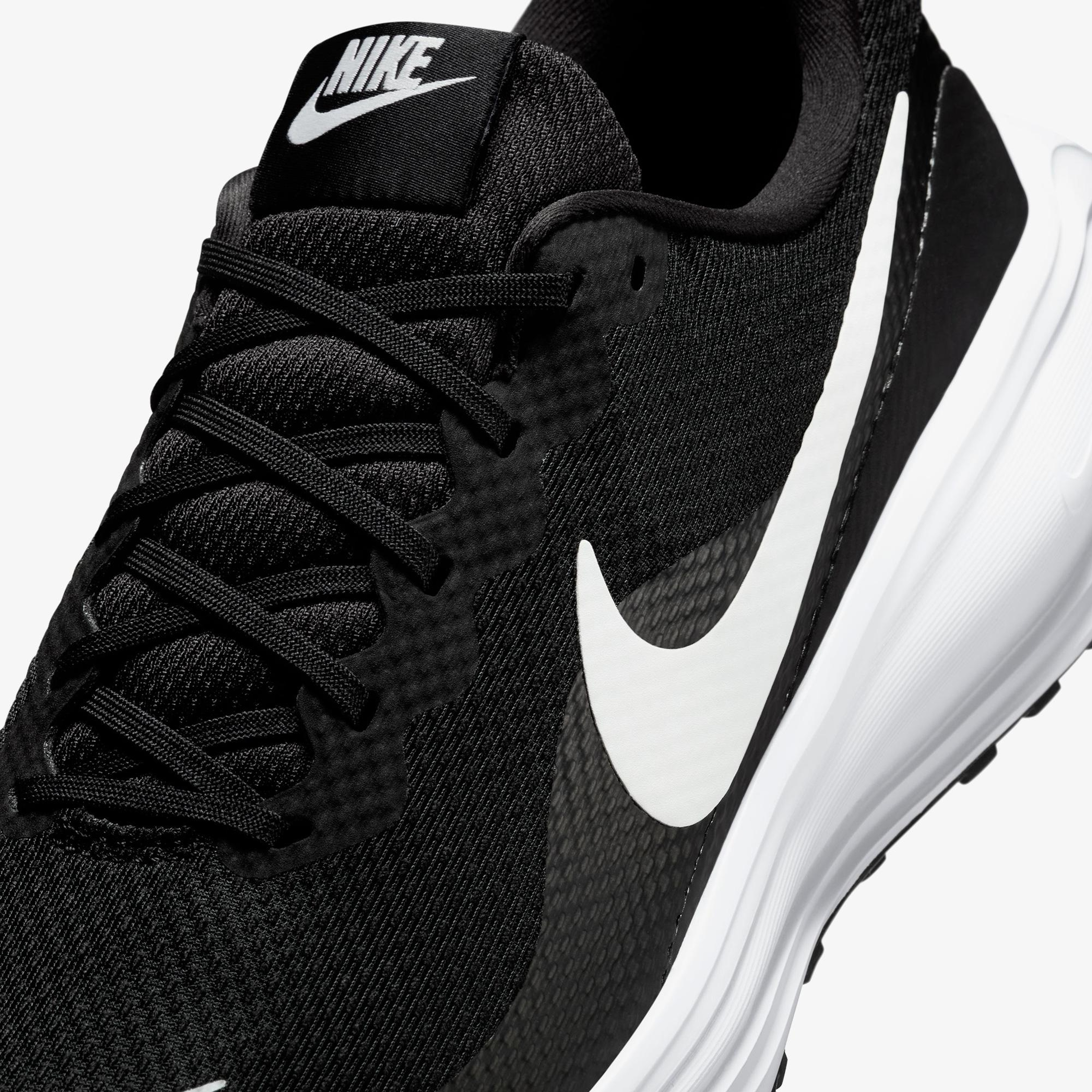 Nike Revolution 8 Erkek Siyah Koşu Ayakkabısı