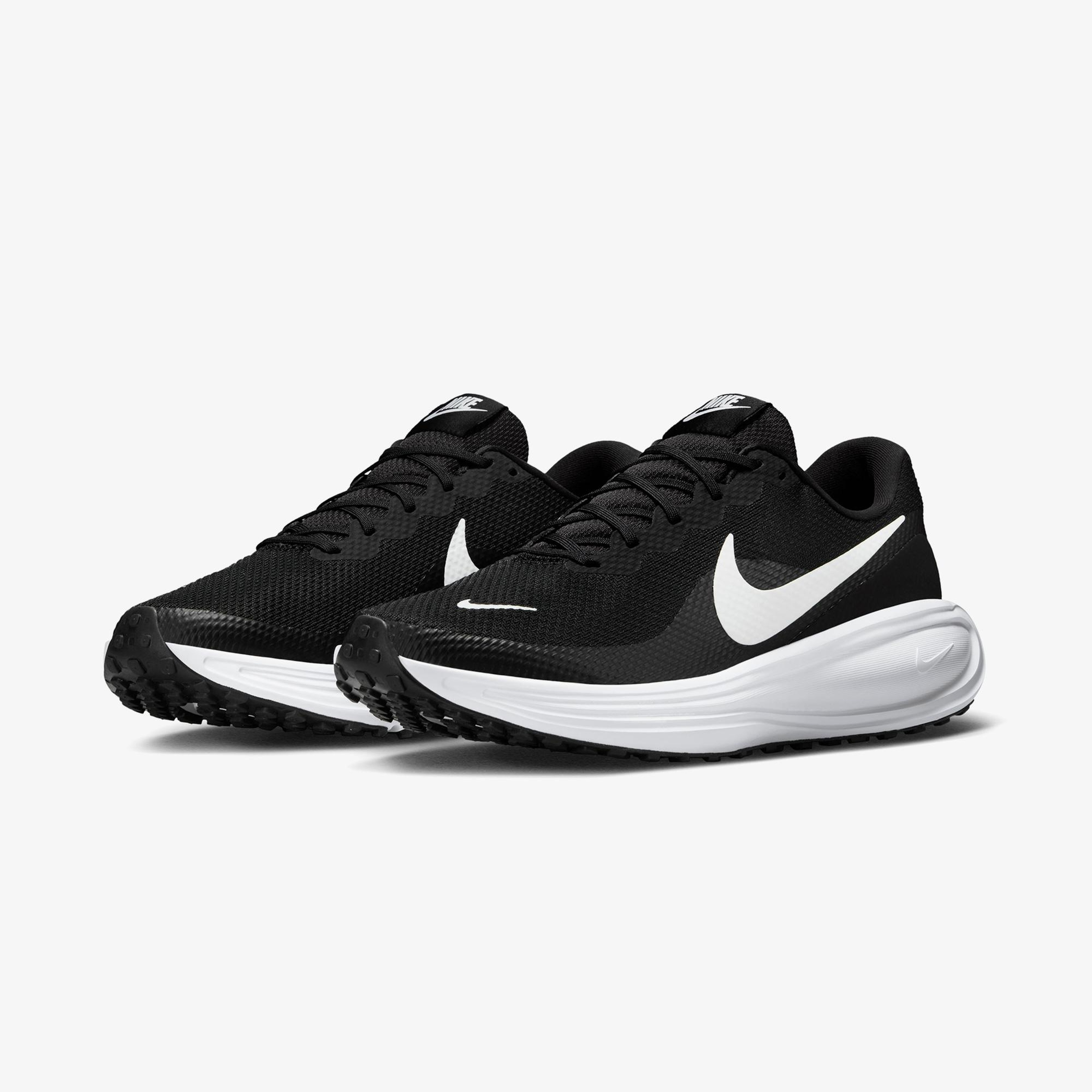 Nike Revolution 8 Erkek Siyah Koşu Ayakkabısı
