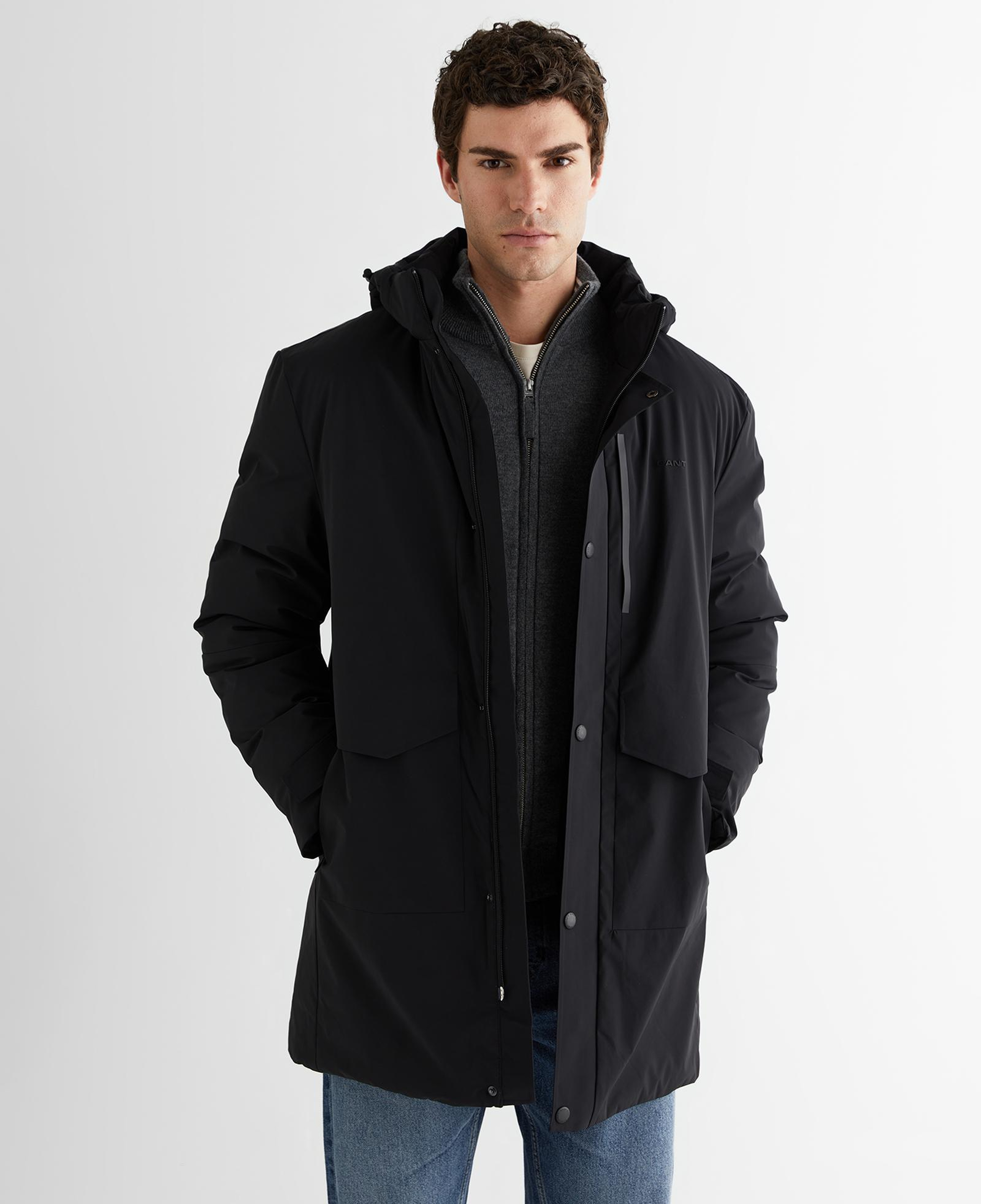 GANT Erkek Siyah Standart Fit Kapüşonlu Mont