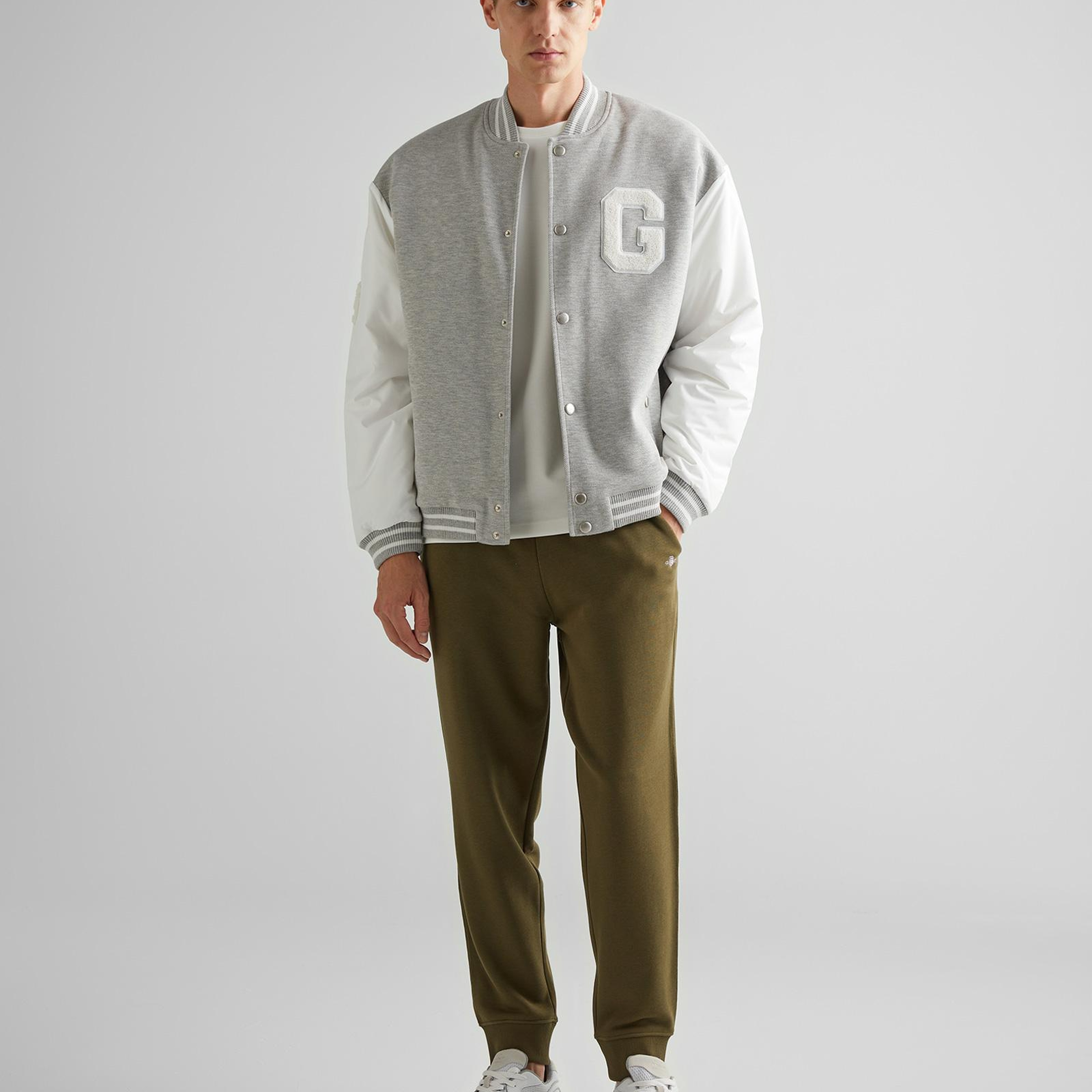 GANT Erkek Gri Relaxed Fit Hakim Yaka Logolu Bomber Ceket