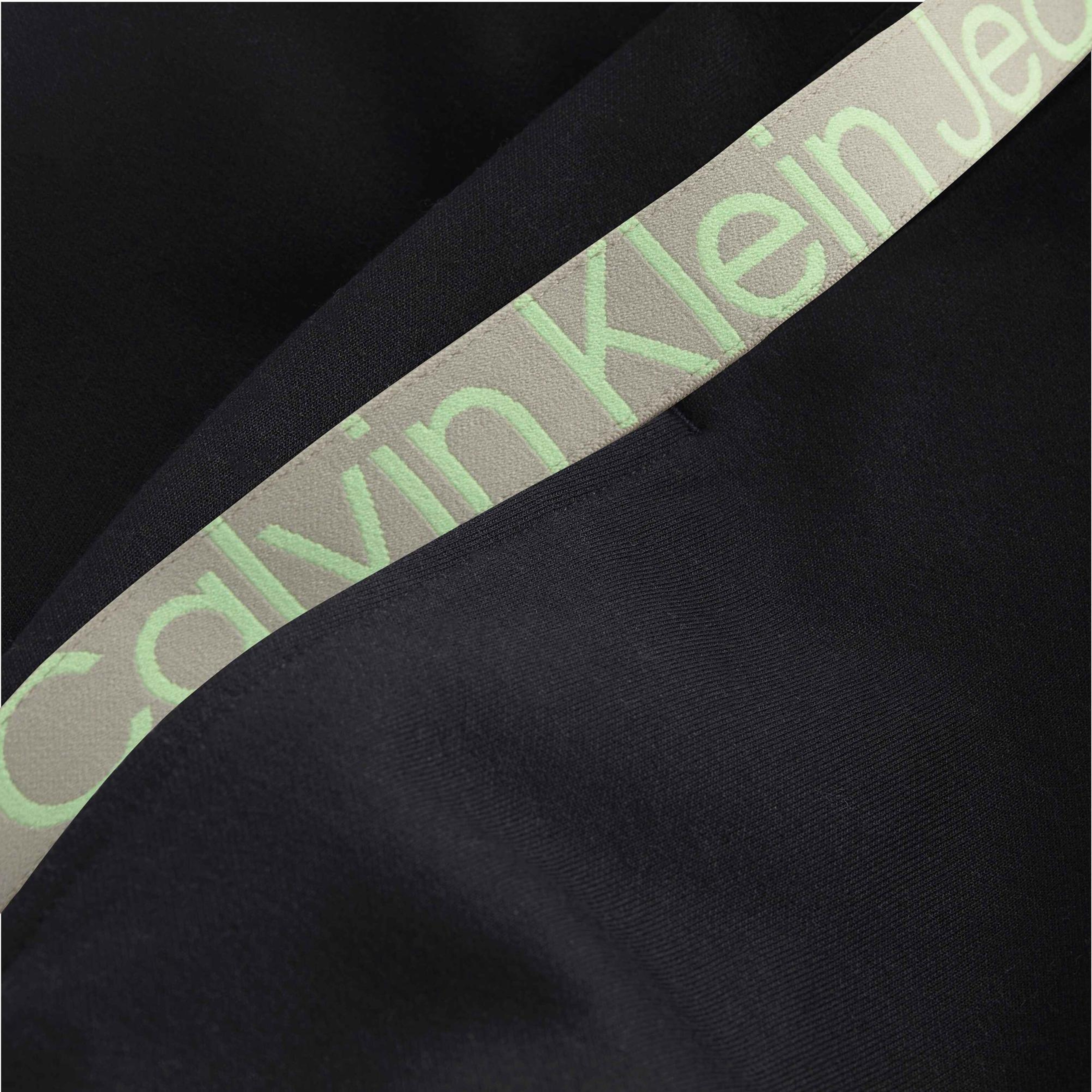 Calvin Klein Jeans Cut Off Logo Tape Hwk Erkek Siyah Pantolon