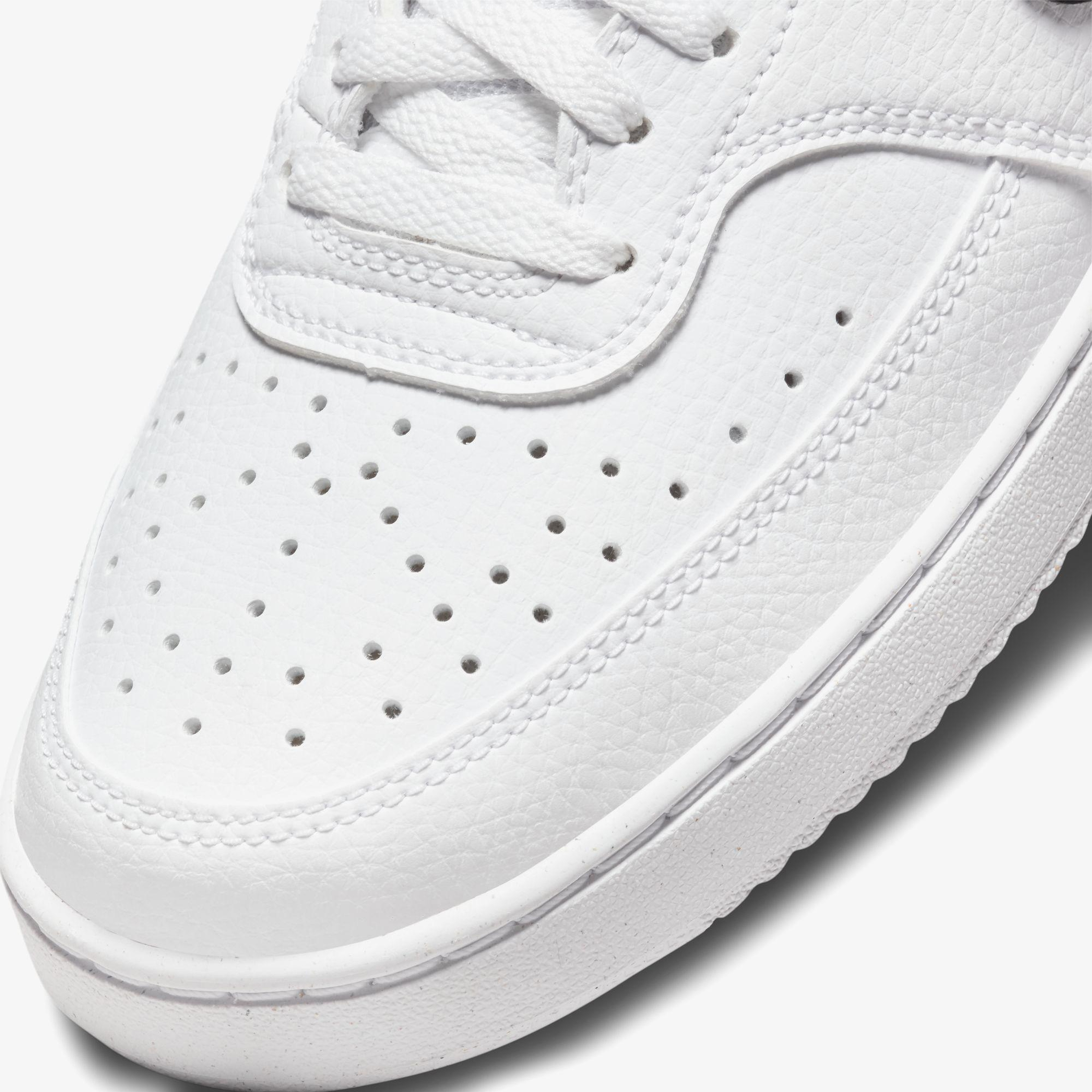 Nike Court Vision Low Next Nature Kadın Beyaz Spor Ayakkabı