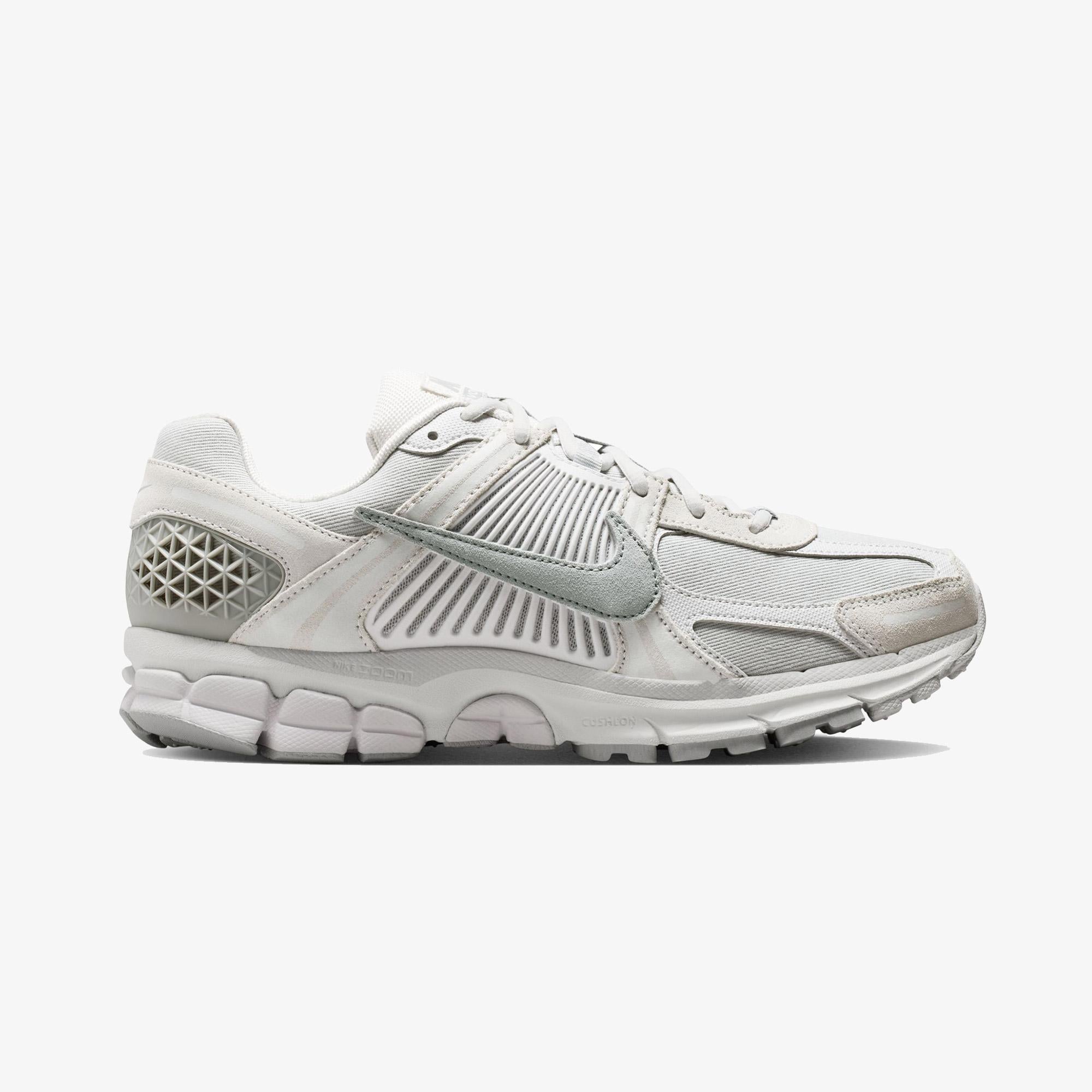Nike Zoom Vomero 5 SE Erkek Gri Spor Ayakkabı