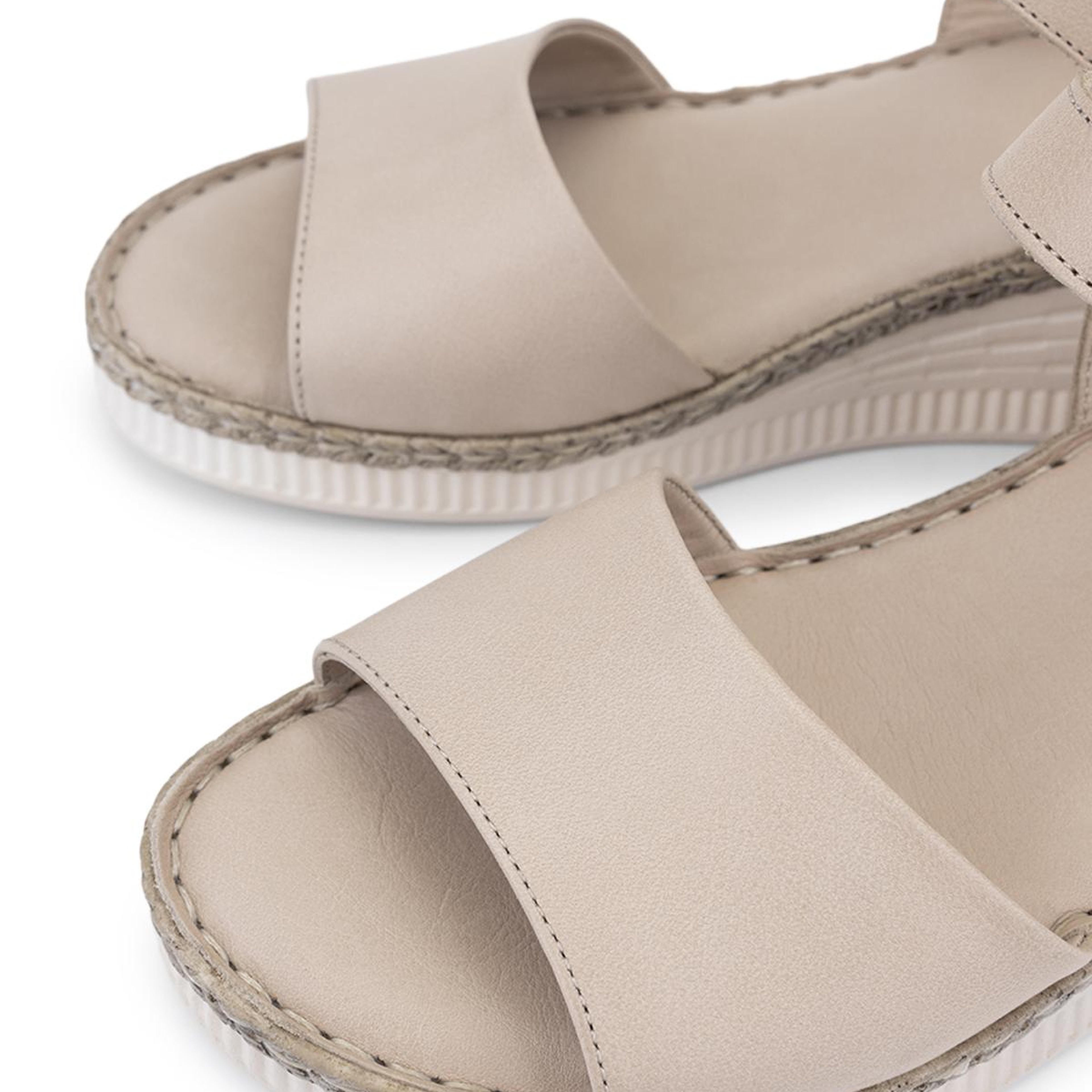 Tamer Tanca Kadın Hakiki Deri Bej Comfort Sandalet