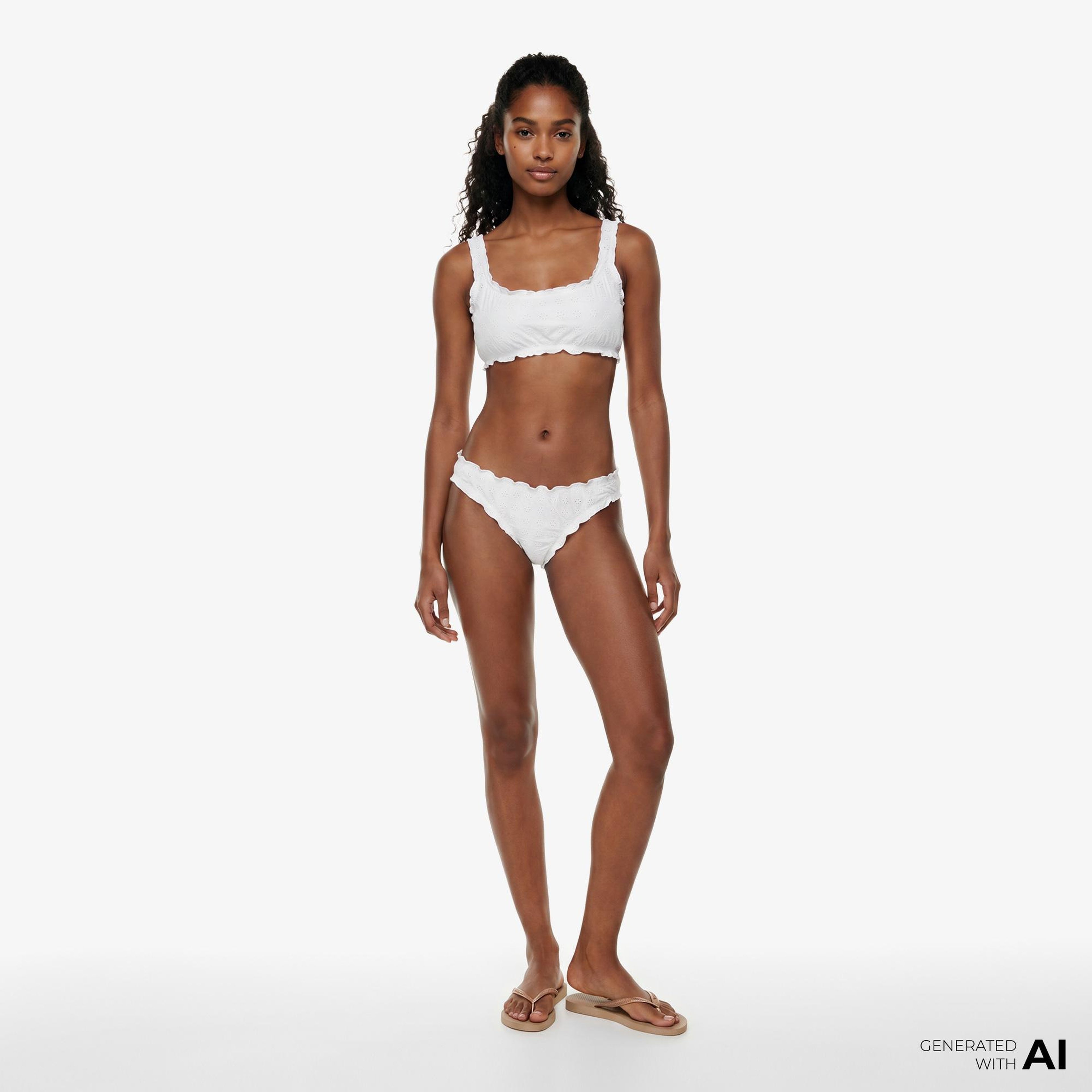 Polo Ralph Lauren Ruffle High Leg Scoop Kadın Beyaz Bikini Altı