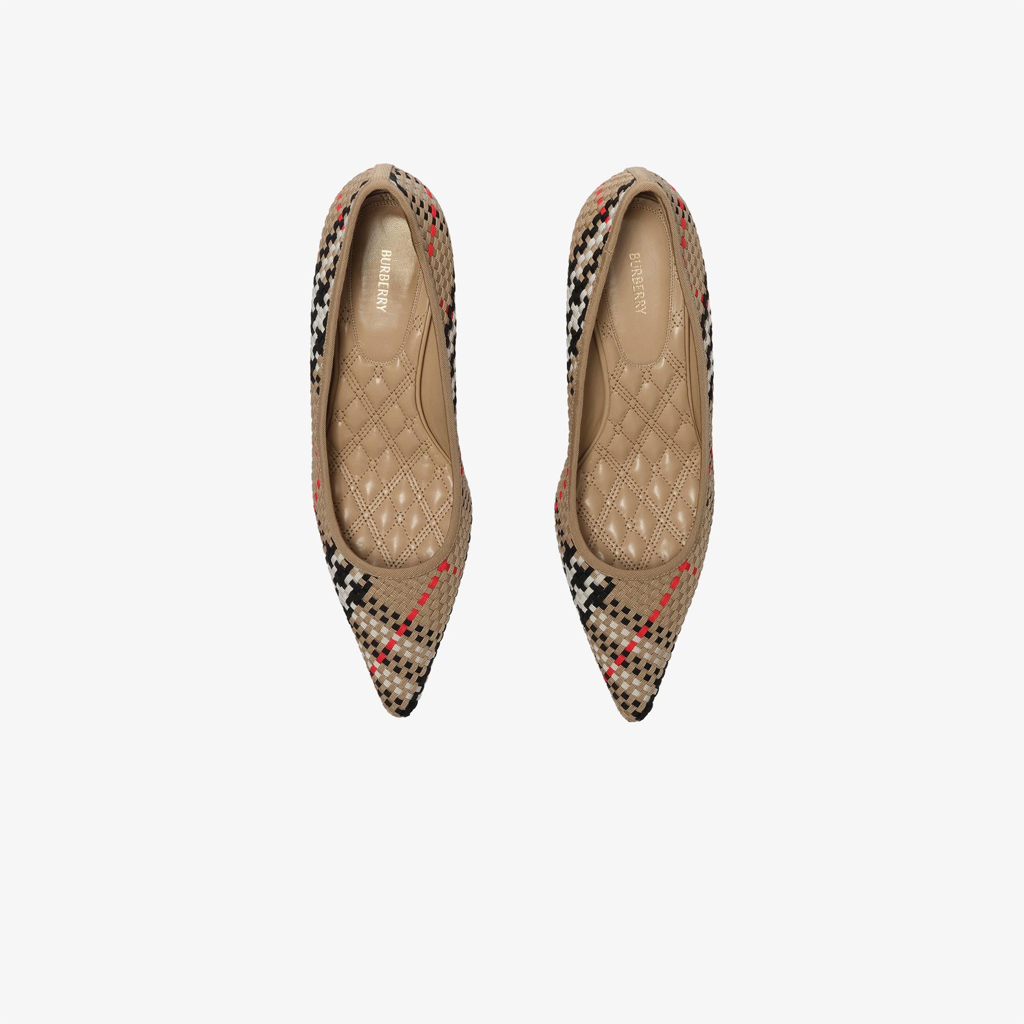 Burberry Dame Pump 55 Kadın Bej Klasik Ayakkabı