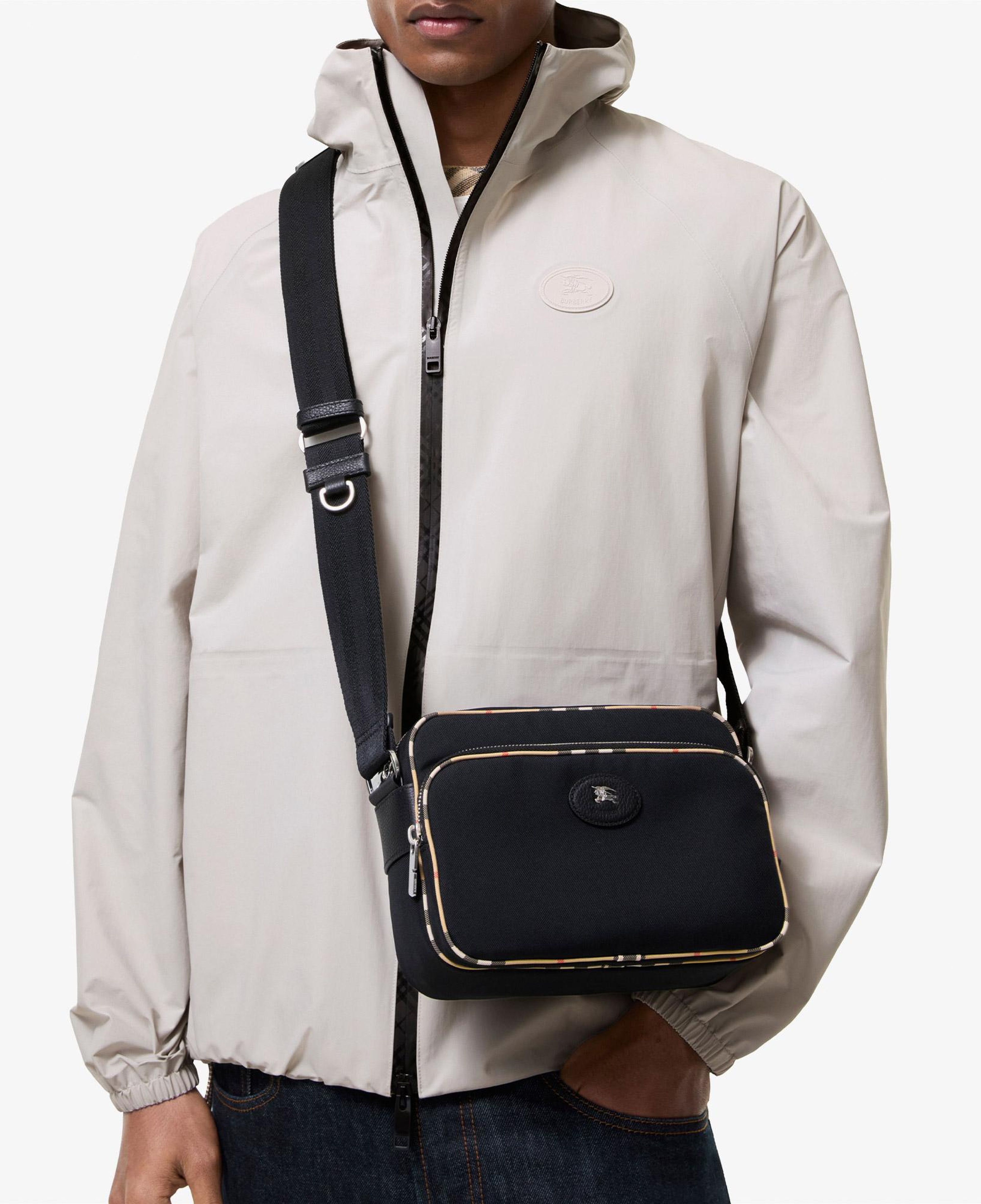 Burberry Crossbody Check Erkek Siyah Omuz Çantası