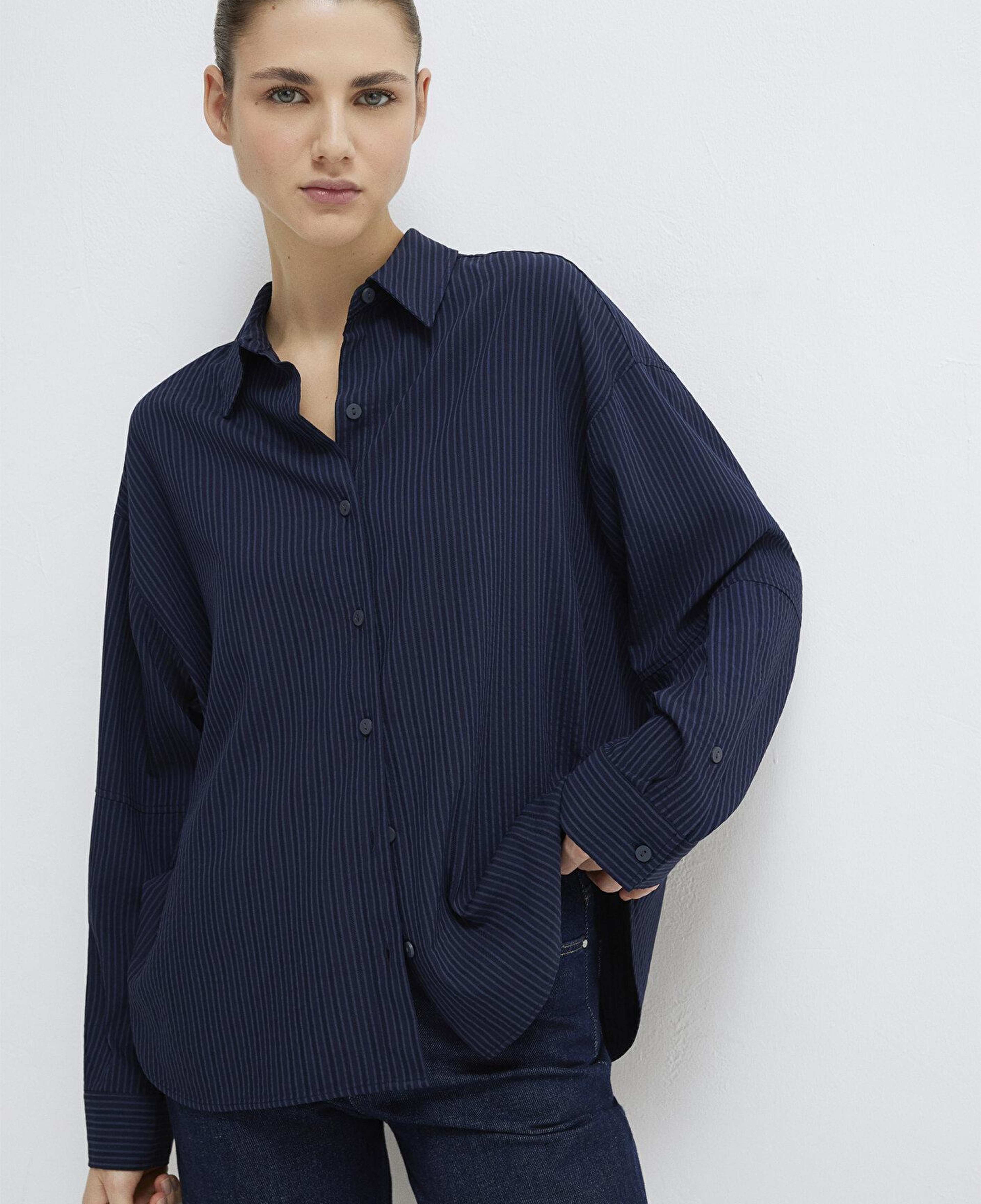 Mavi Çizgili Lacivert Gömlek Oversize / Geniş Kesim 1210878-83699