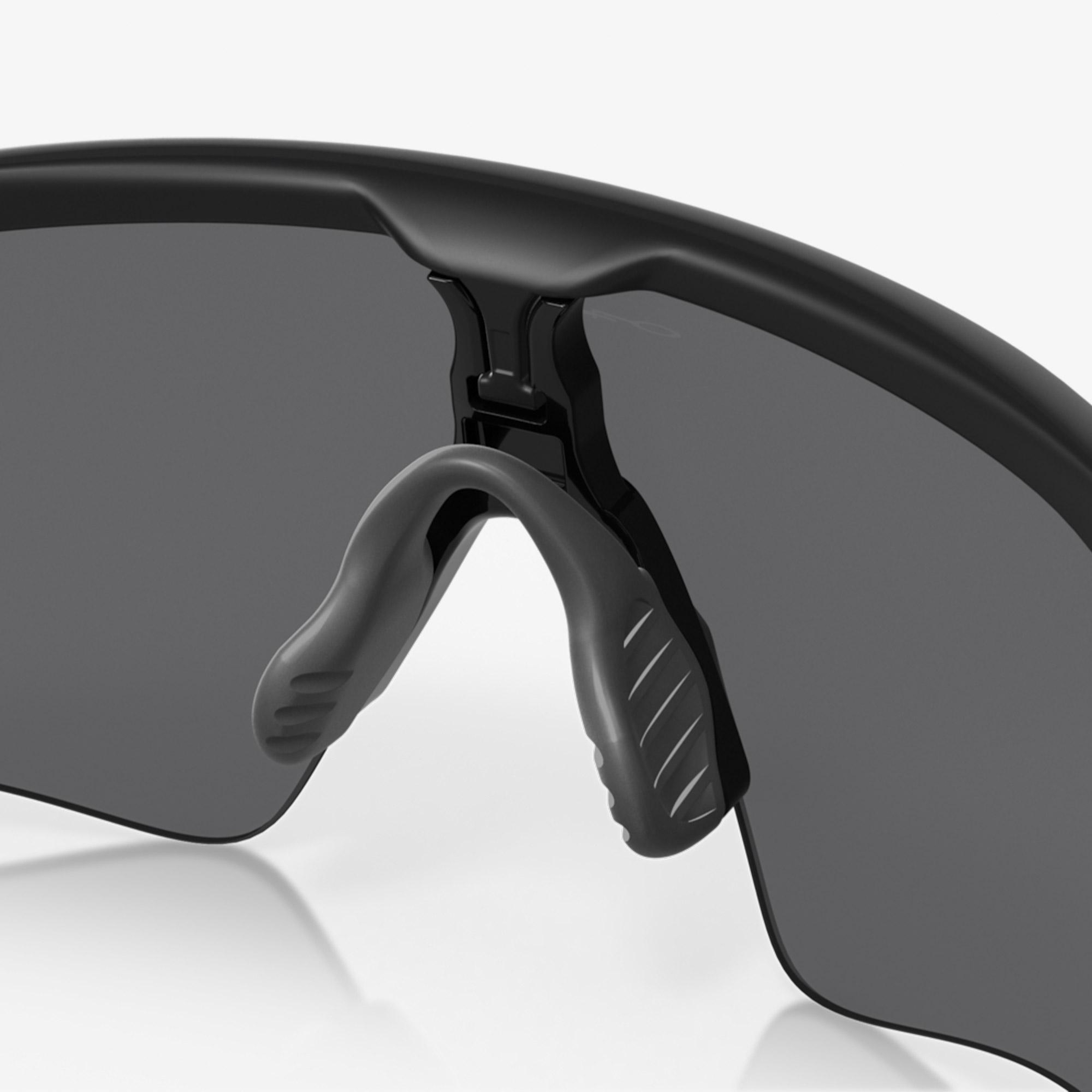 Oakley 0OO9208 Unisex Siyah Güneş Gözlüğü