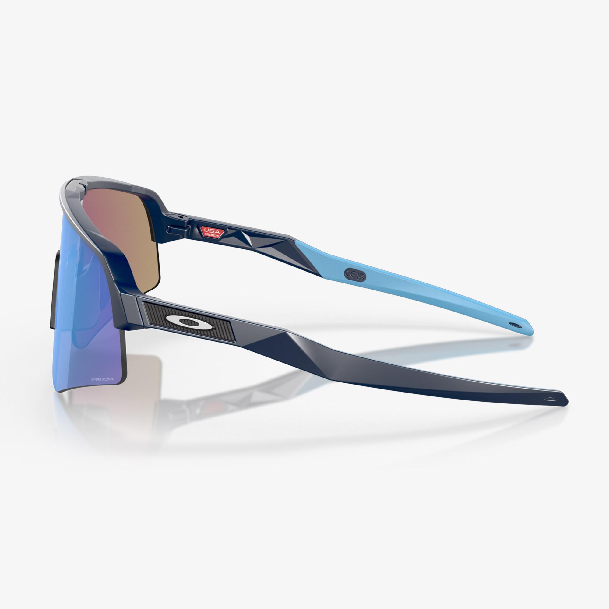 Oakley 0OO9465 Erkek Lacivert Güneş Gözlüğü