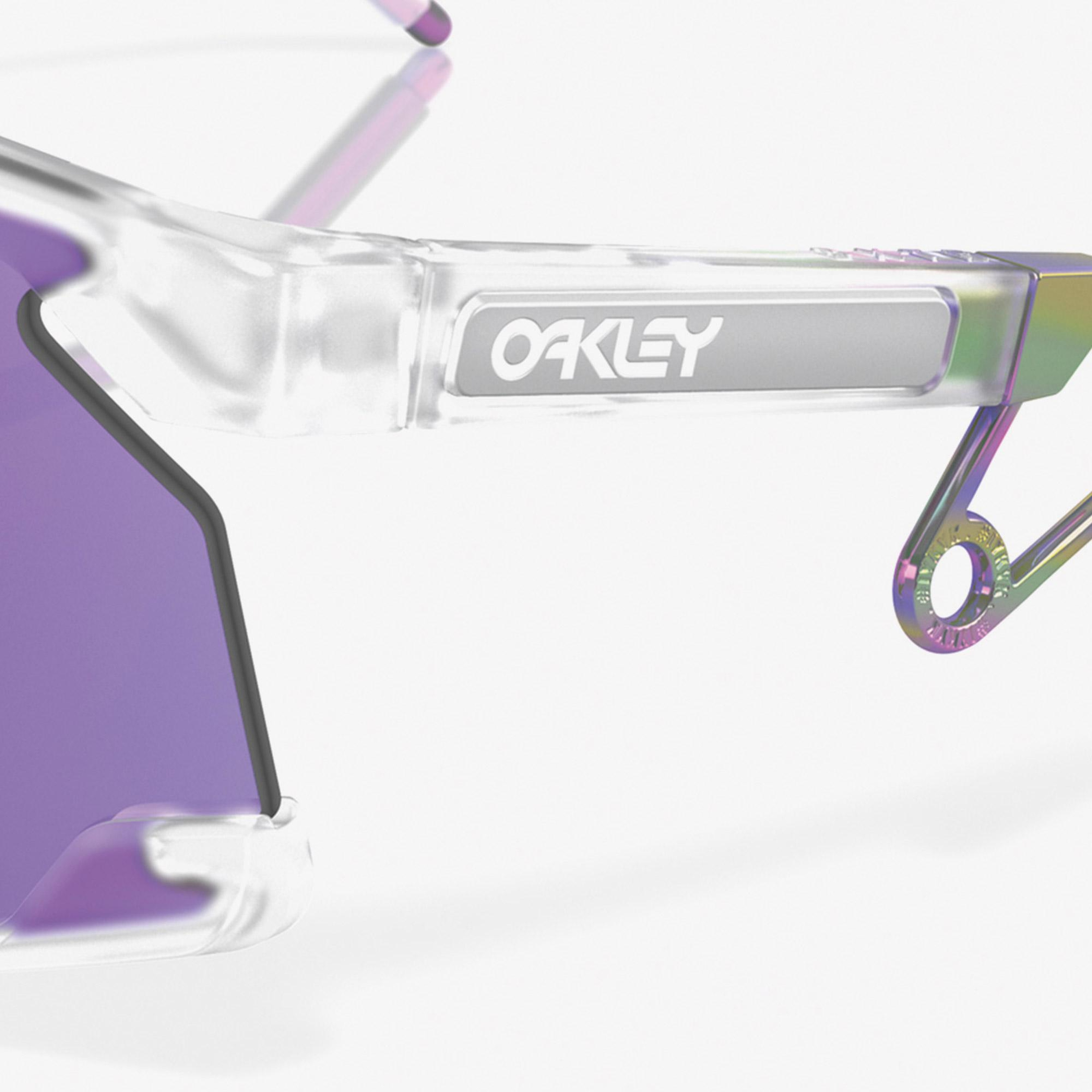 OAKLEY 0OO9237 Injected Erkek Beyaz Güneş Gözlüğü