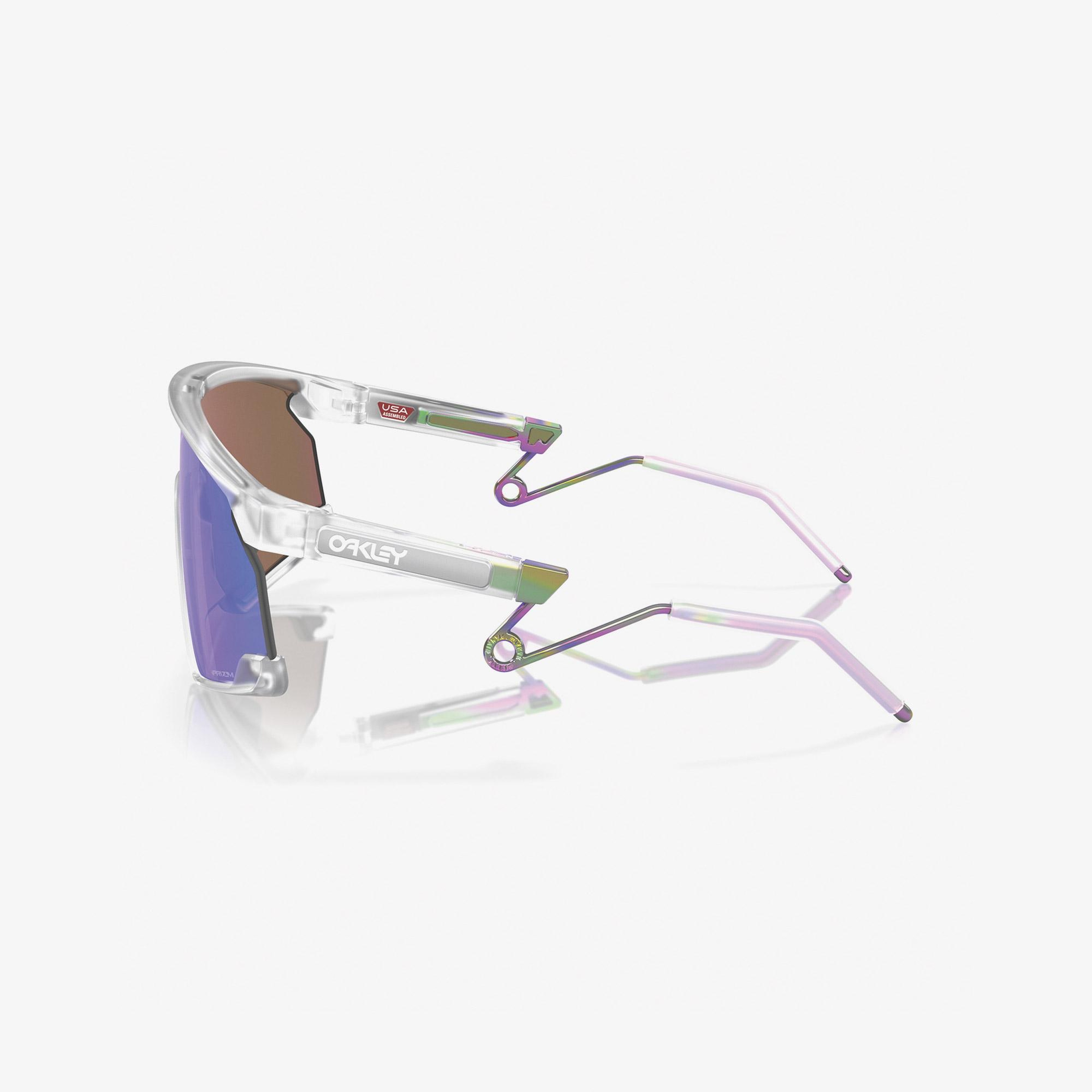 OAKLEY 0OO9237 Injected Erkek Beyaz Güneş Gözlüğü
