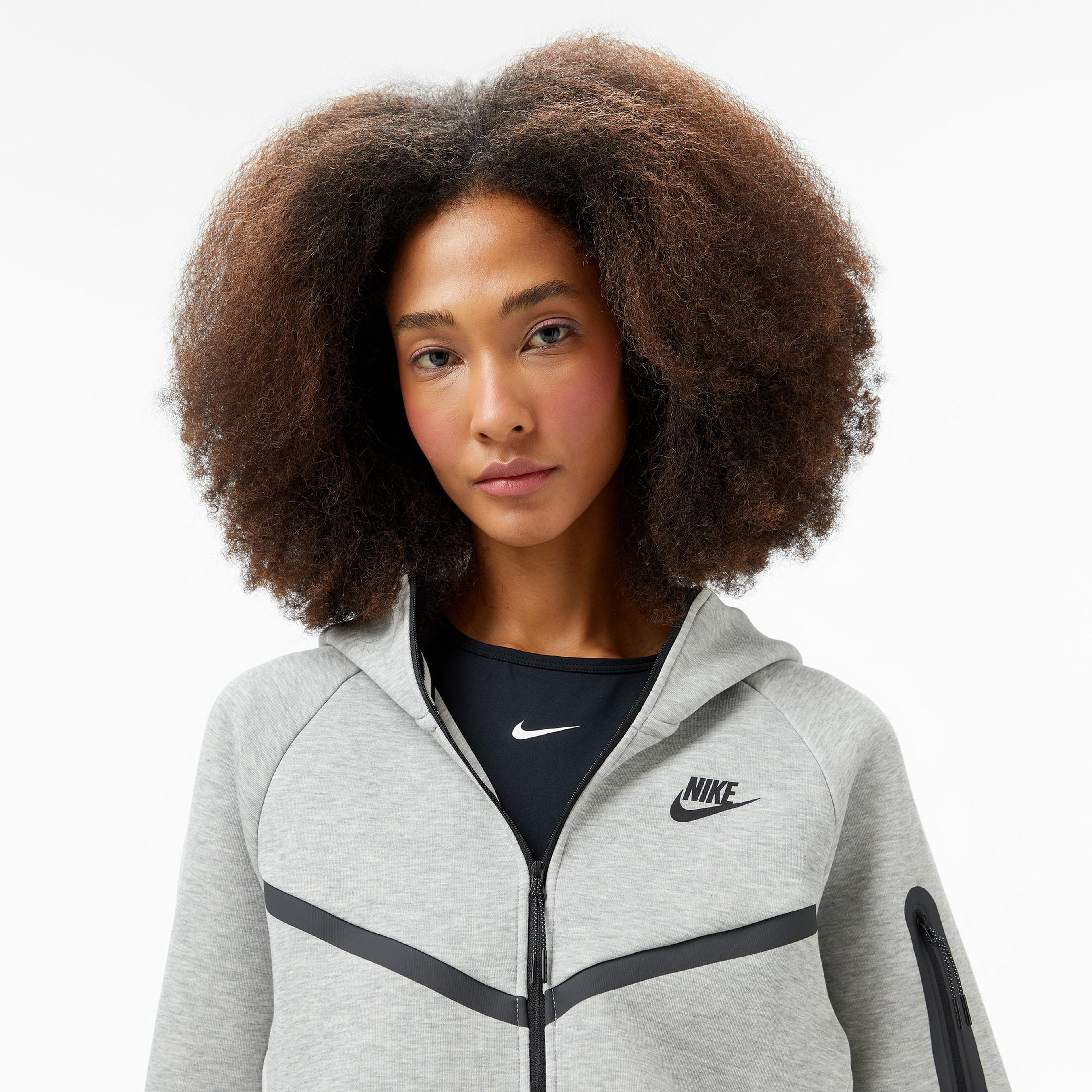 Nike Sportswear Tech Fleece Windrunner Kadın Gri Eşofman Üstü