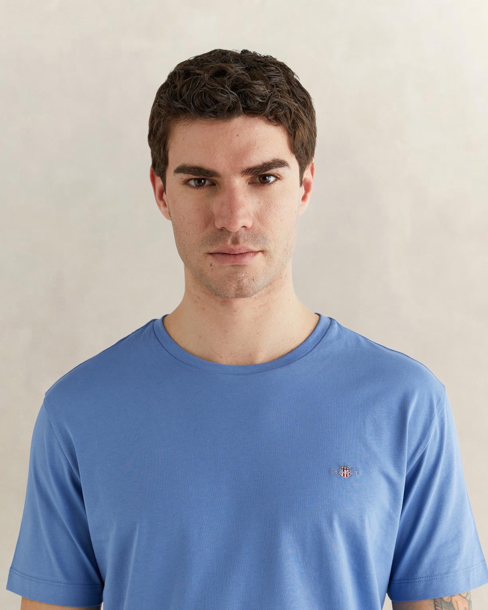 GANT Erkek Mavi Bisiklet Yaka Regular Fit Logolu T-Shirt