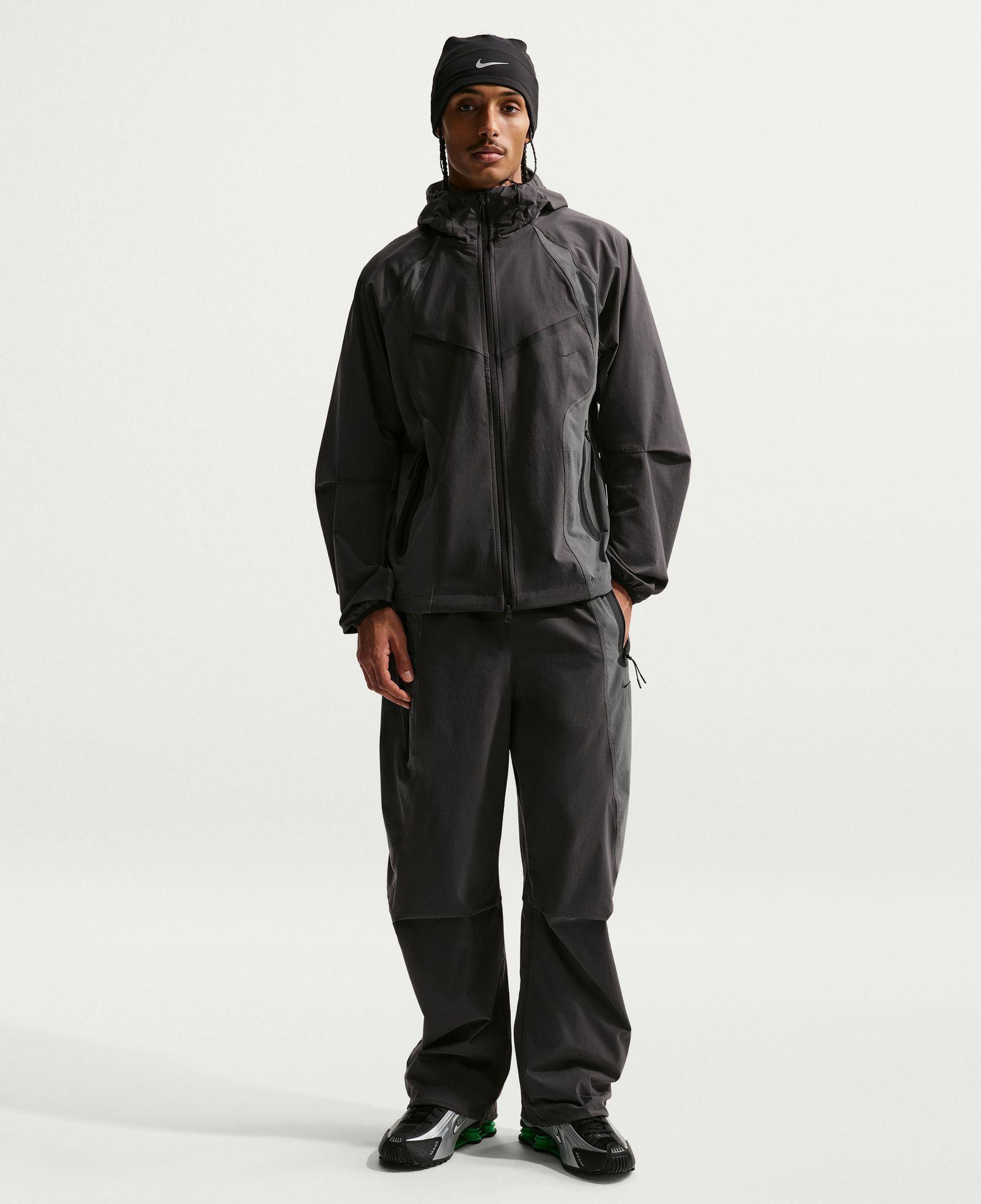 Nike Tech Dri-Fit Woven Color-Block Erkek Antrasit Eşofman Altı