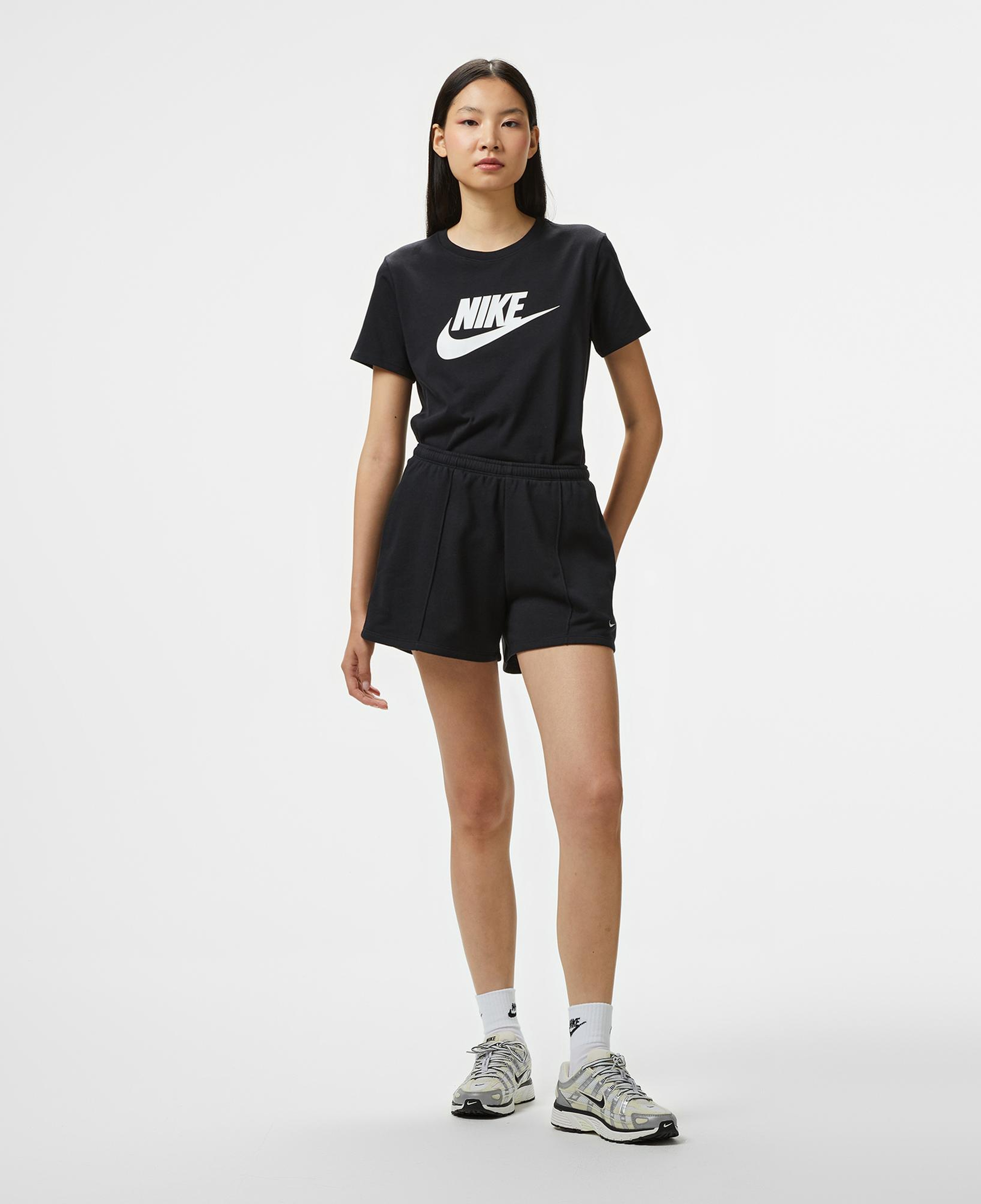 Nike Sportswear Chill Terry 10 cm Kadın Siyah Şort