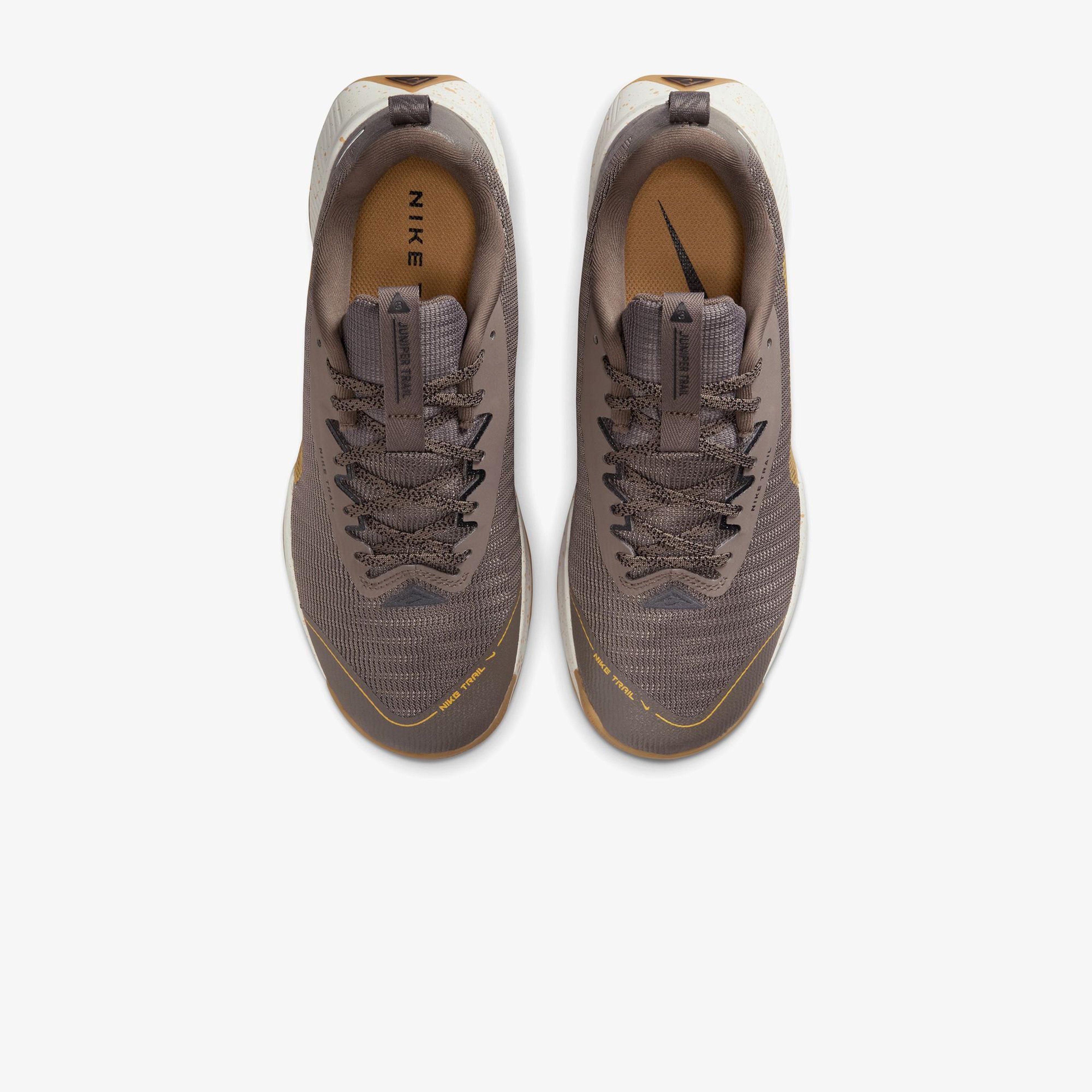 Nike Juniper Trail 3 Kadın Kahverengi Koşu Ayakkabısı