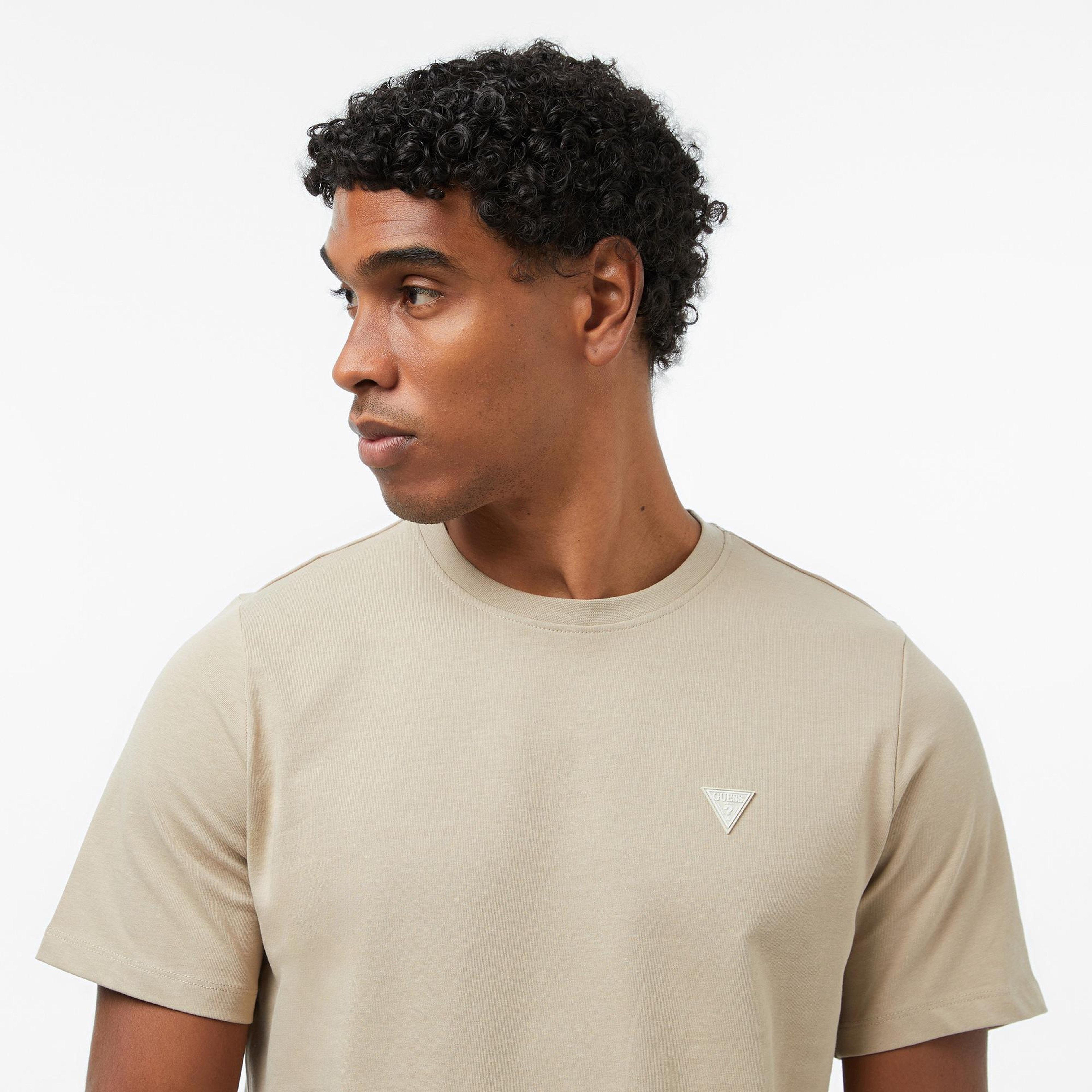 Guess Patch Regular Fit Erkek Bej T-Shirt