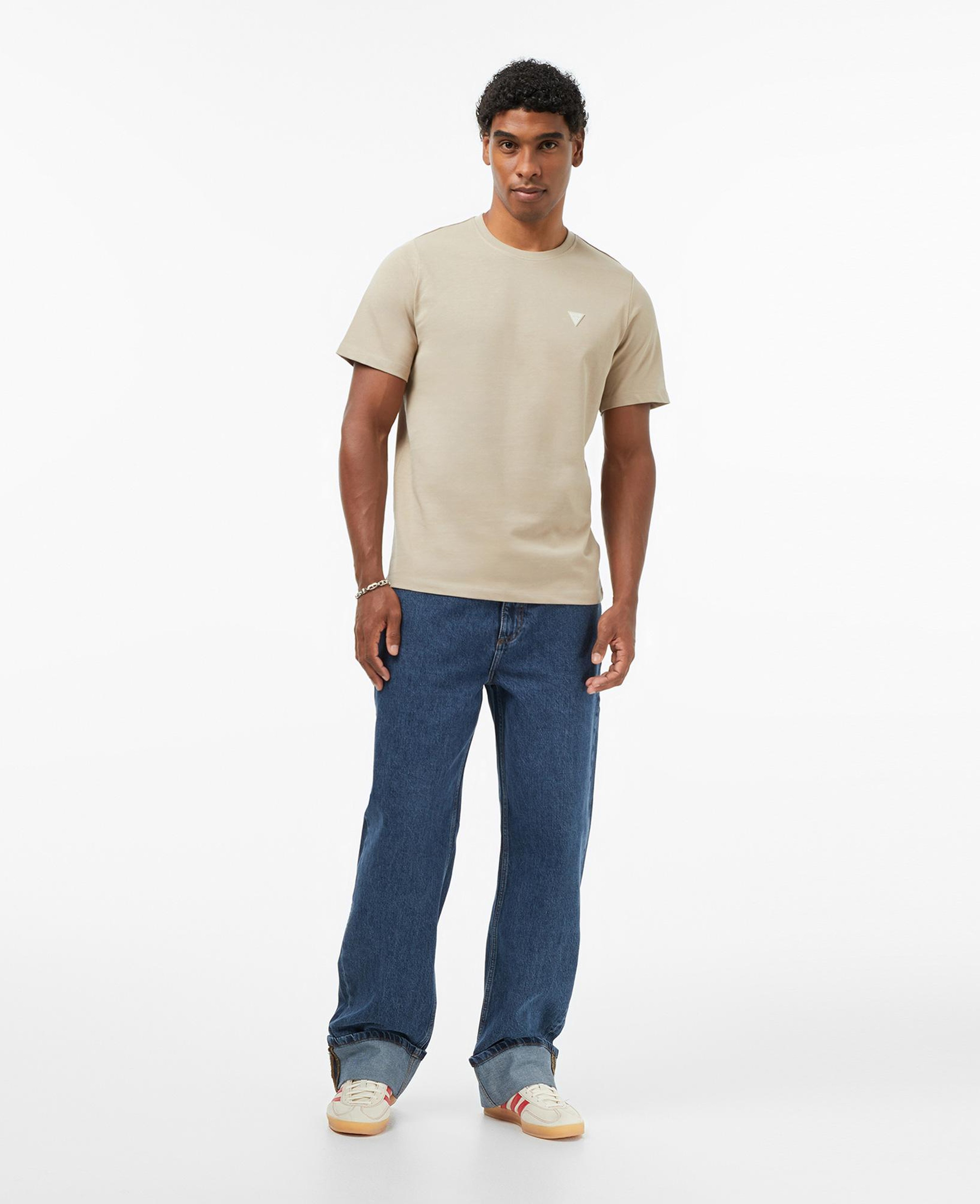 Guess Patch Regular Fit Erkek Bej T-Shirt