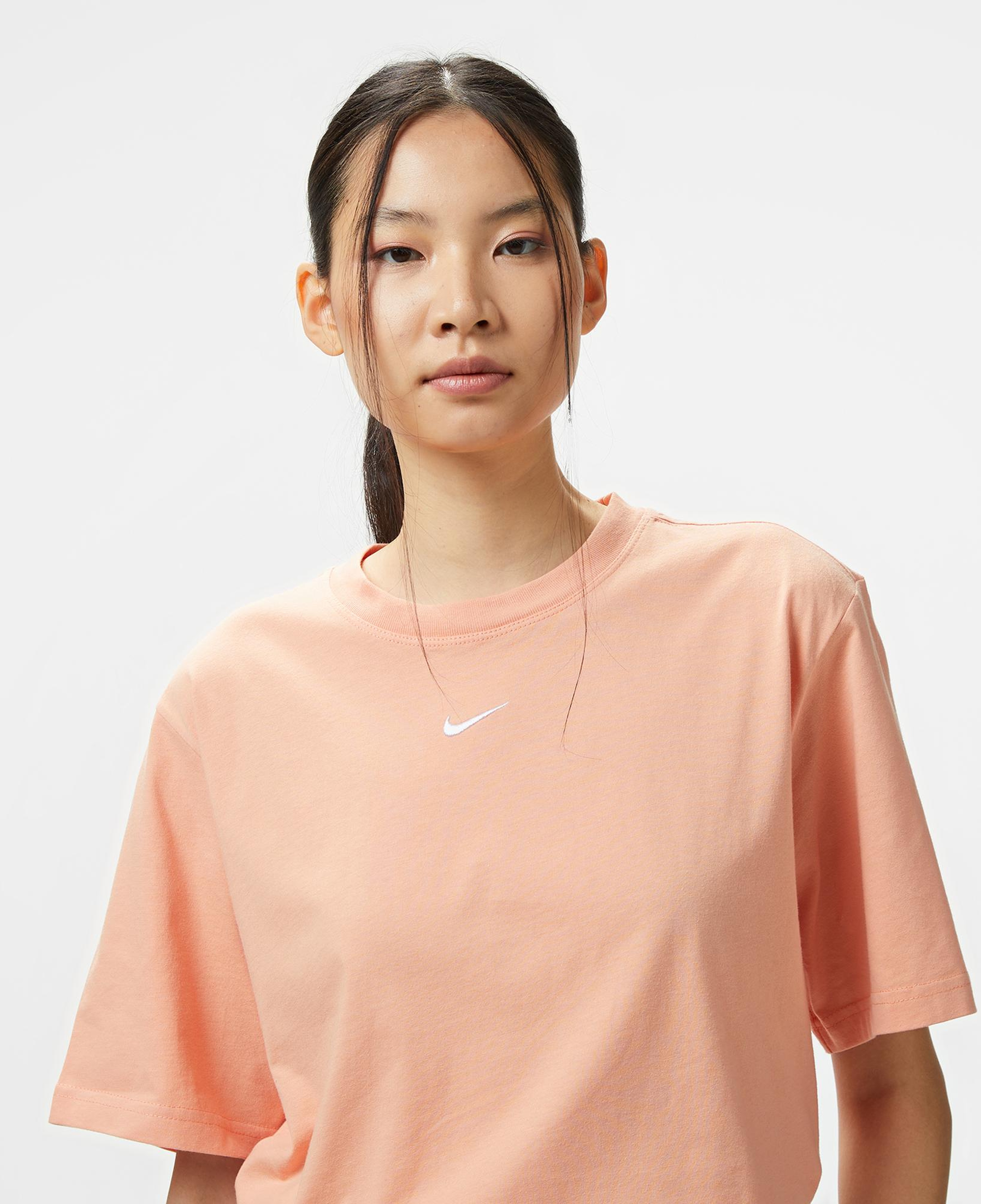 Nike Sportswear Essentials Kadın Turuncu T-Shirt