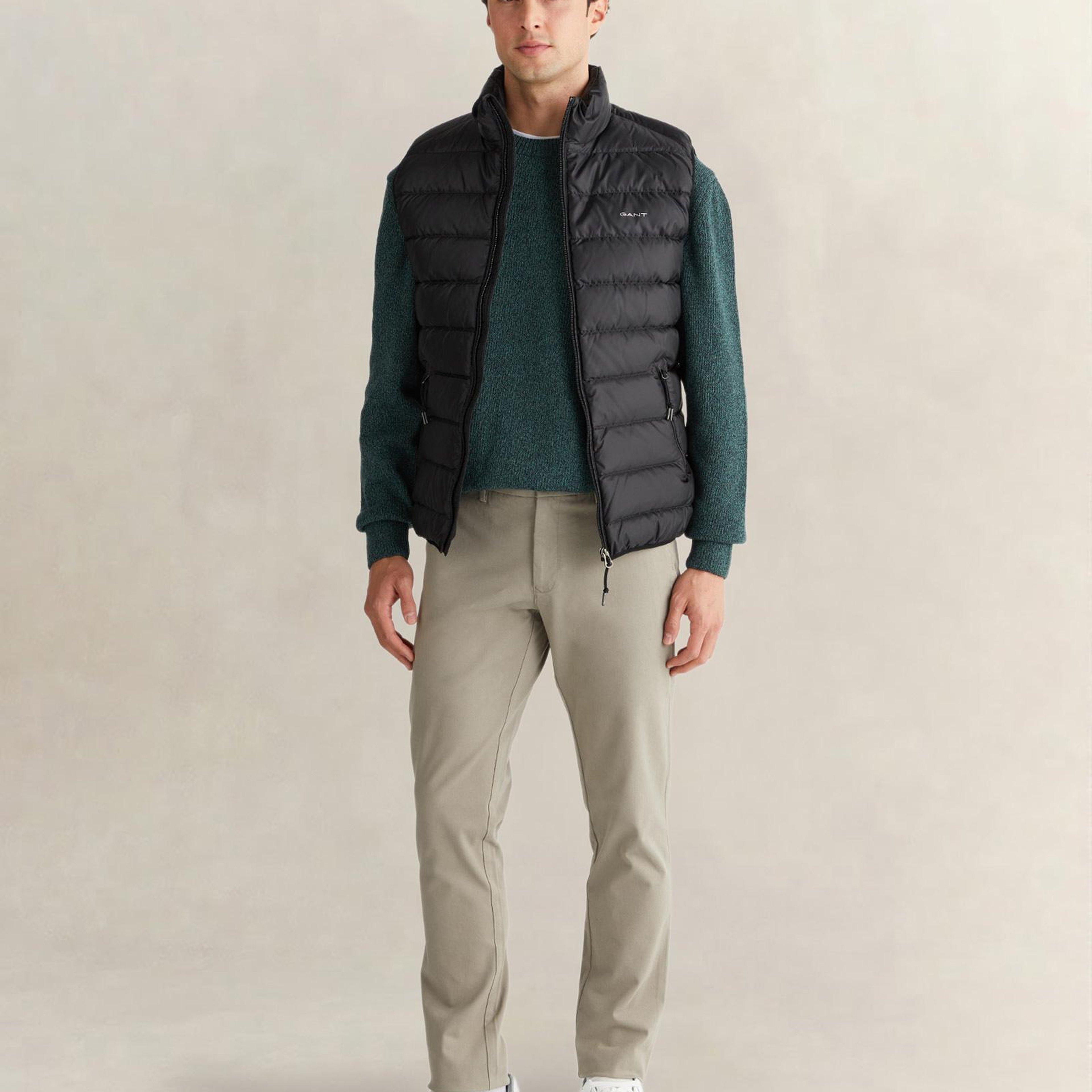 GANT Erkek Siyah Regular Fit Dik Yaka Kaz Tüyü Yelek