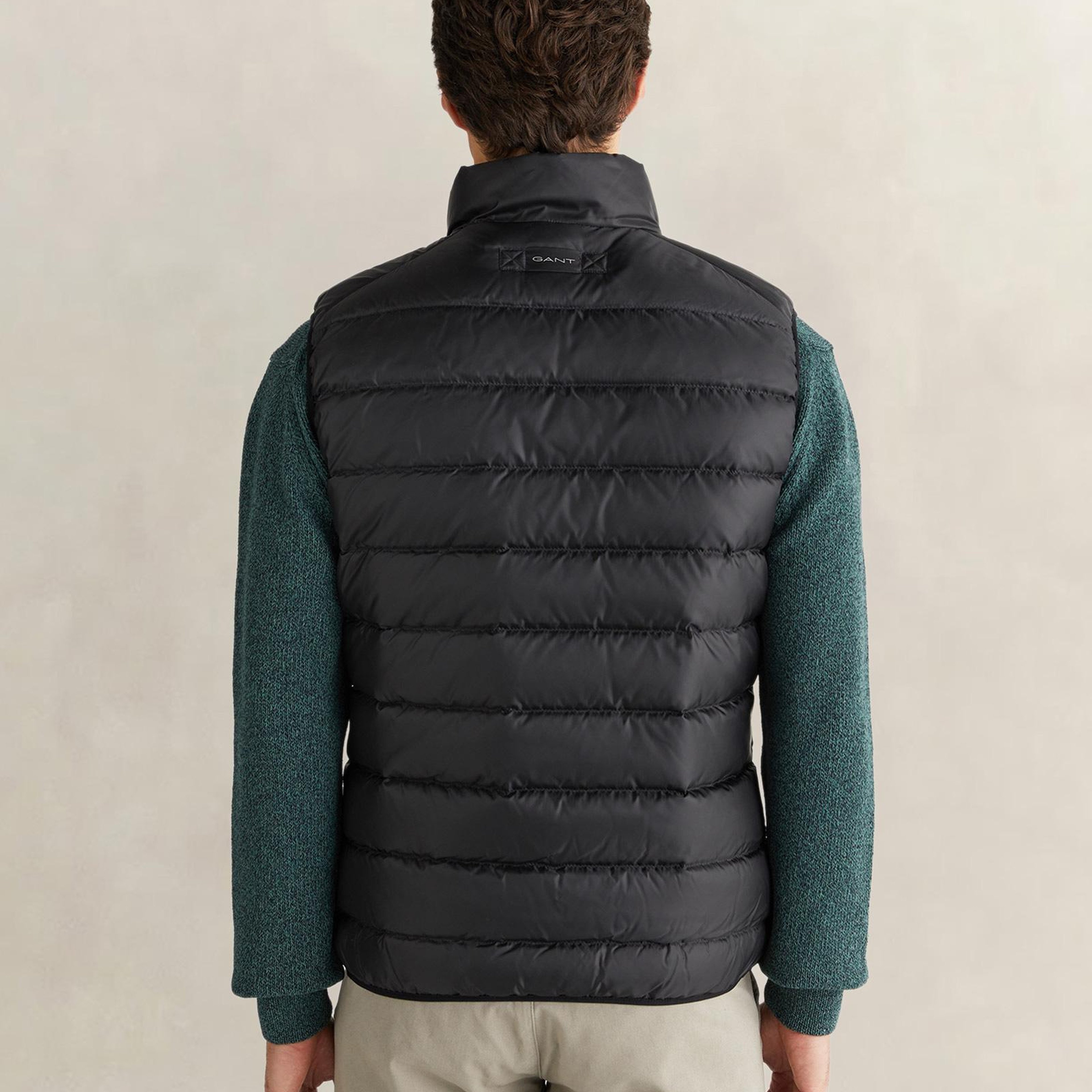 GANT Erkek Siyah Regular Fit Dik Yaka Kaz Tüyü Yelek