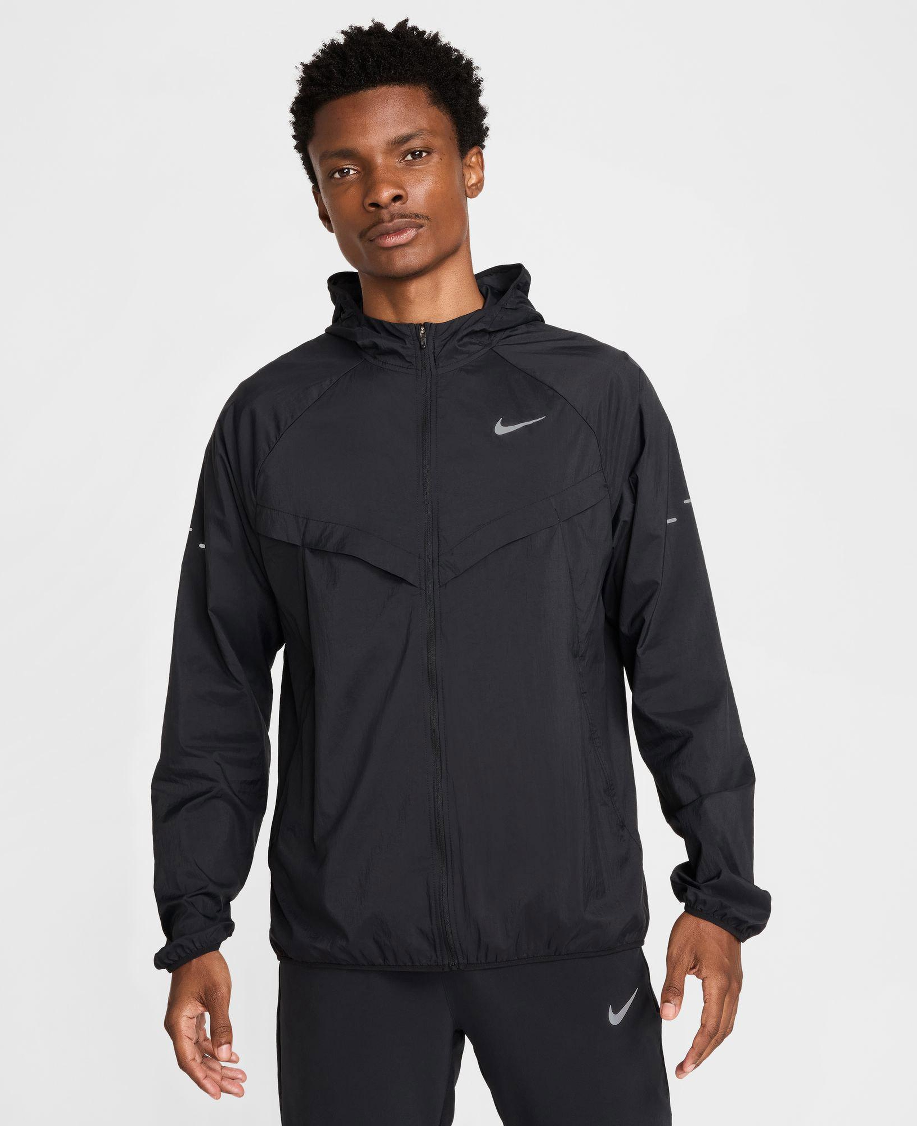 Nike Repel Stride Erkek Siyah Ceket