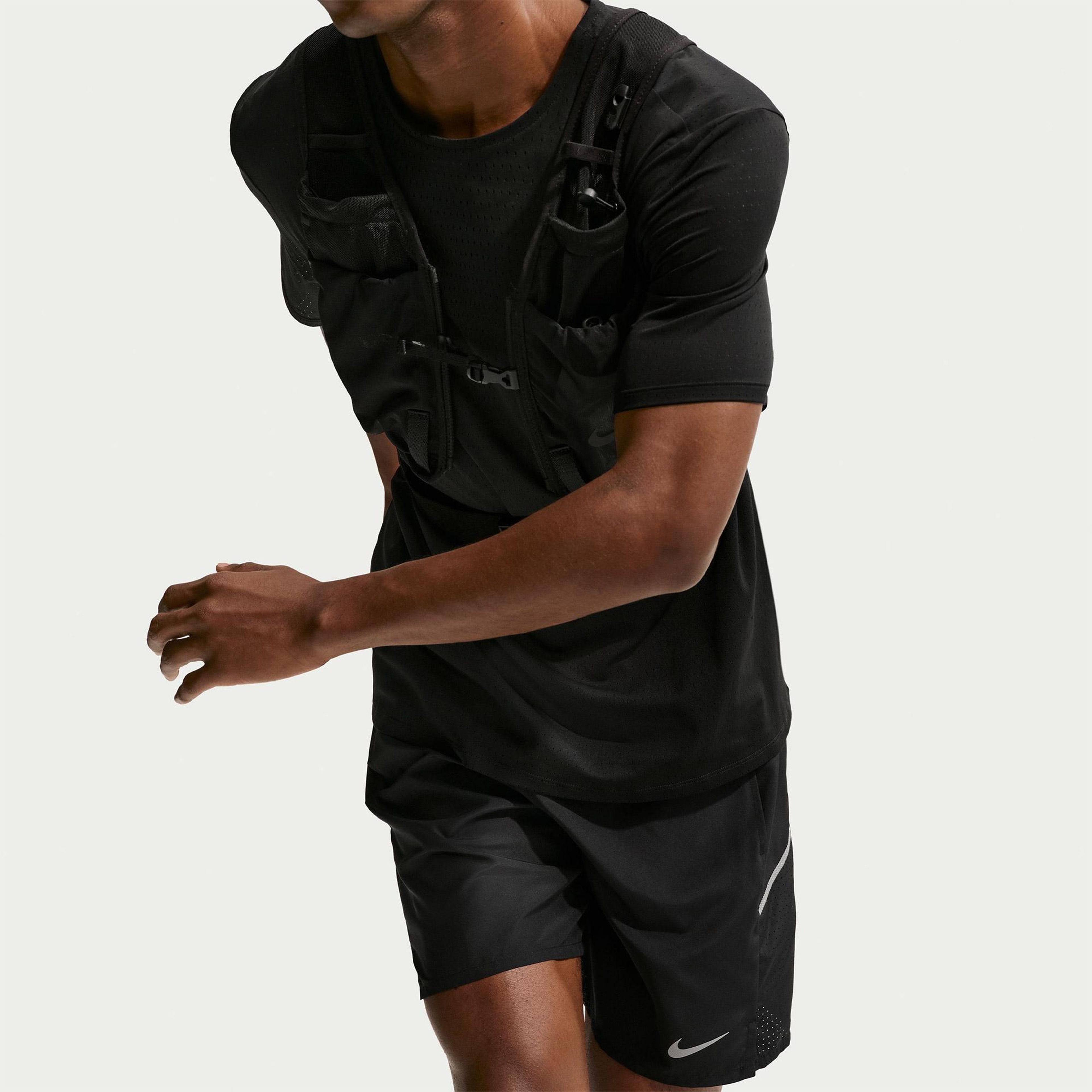Nike Dri-Fit Miler 18 cm Erkek Siyah Şort