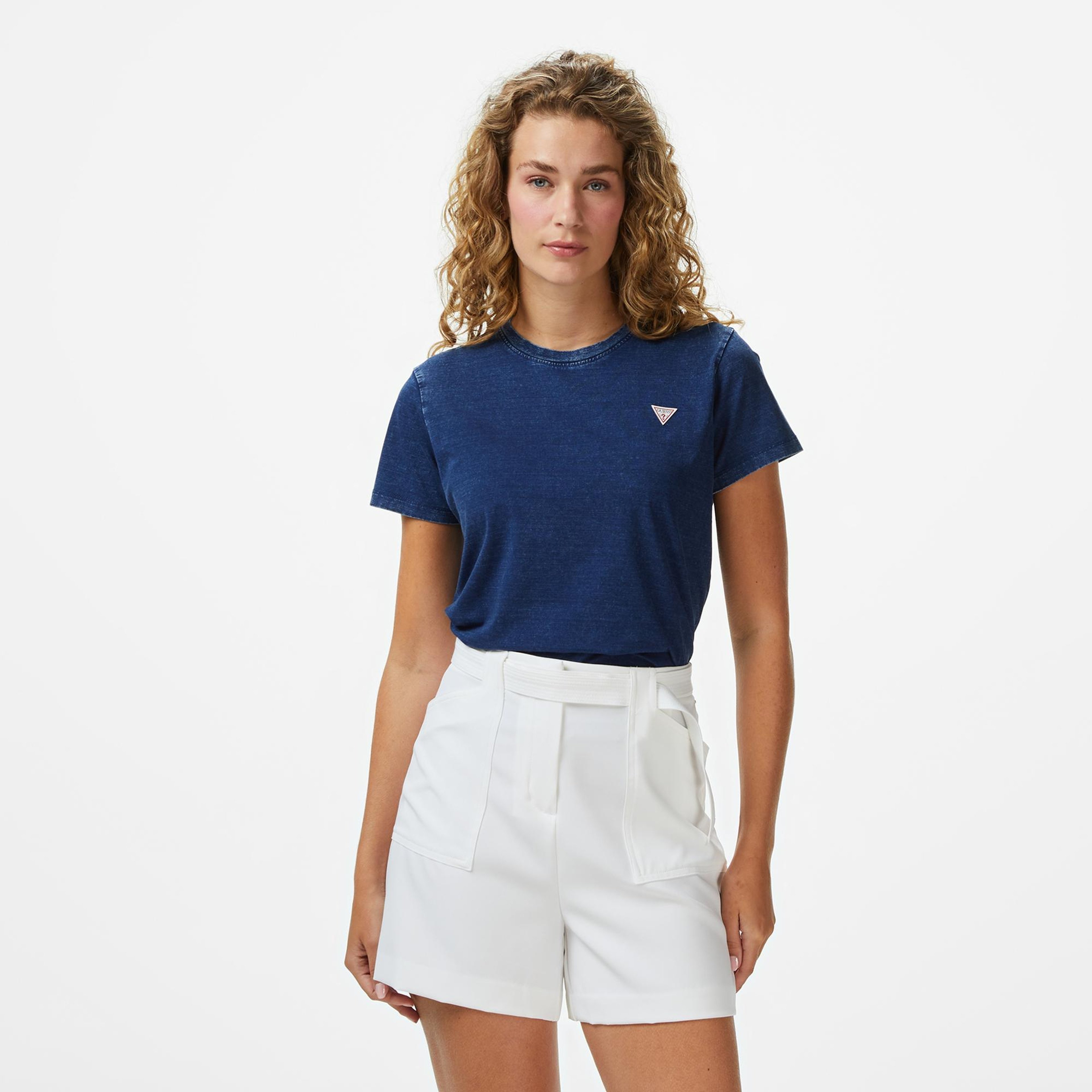 Guess Regular Fit Kadın Lacivert T-Shirt