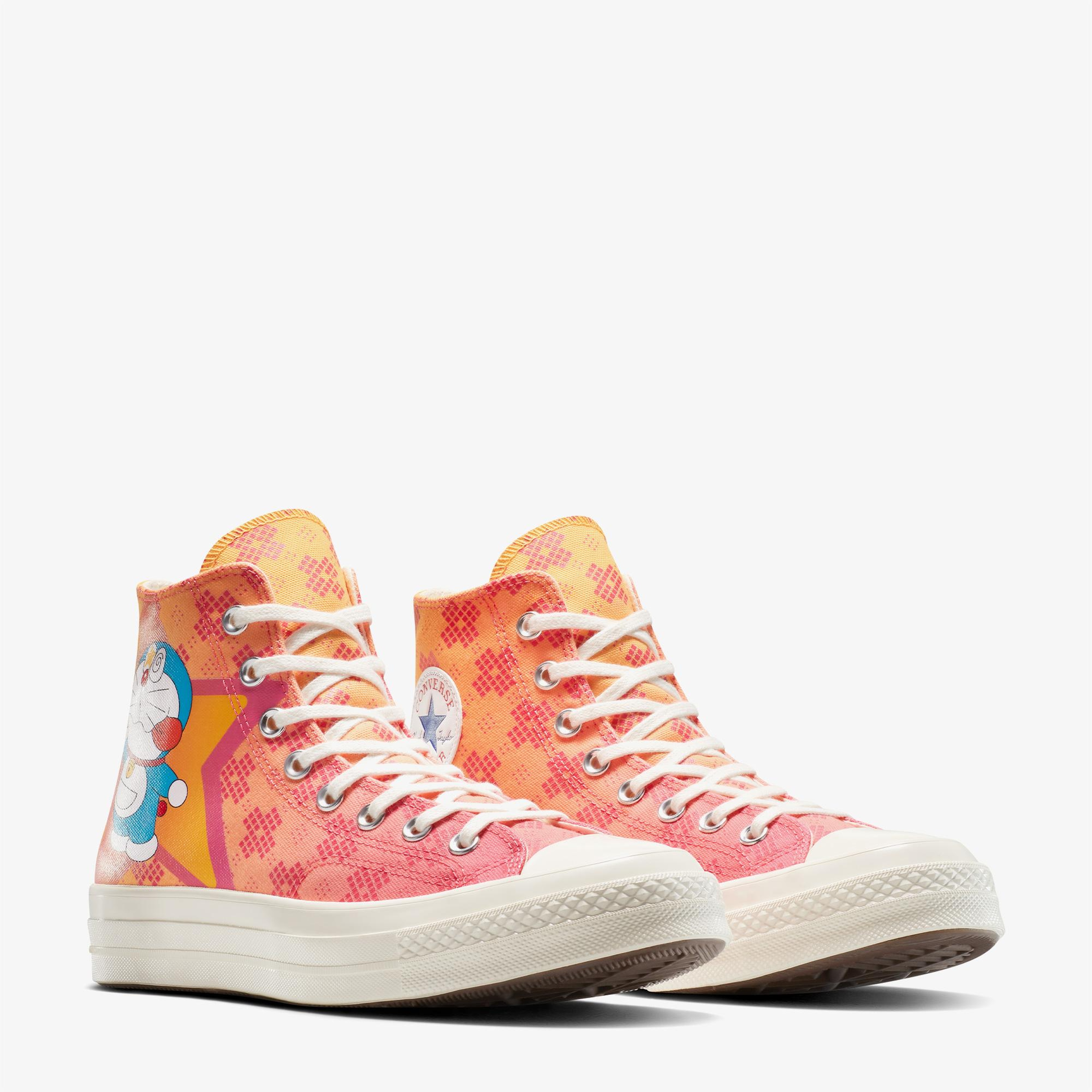 Converse x Doraemon Unisex Sarı Chuck 70 Sneaker