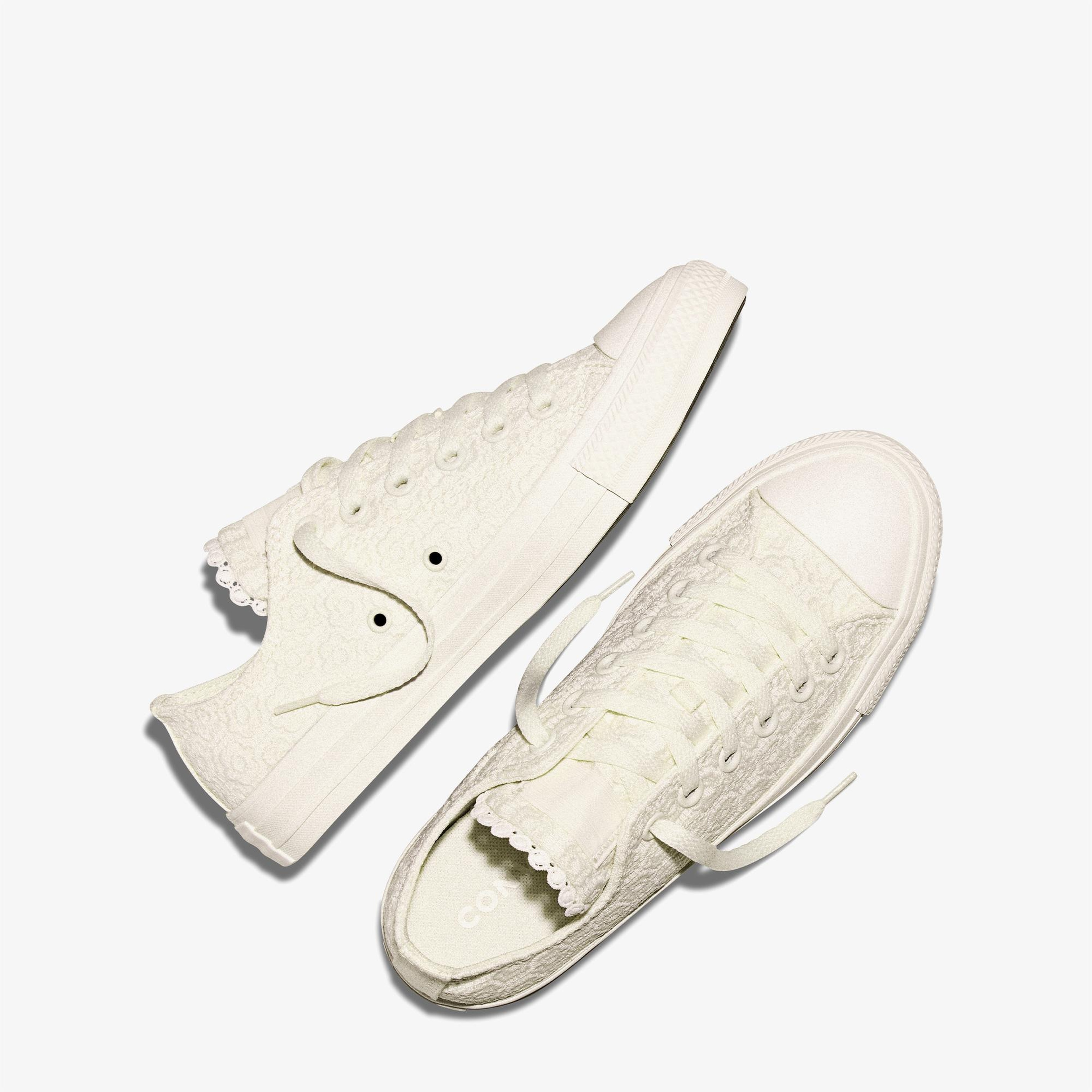 Converse Chuck Taylor All Star Unisex Çiçek İşlemeli Krem Sneaker