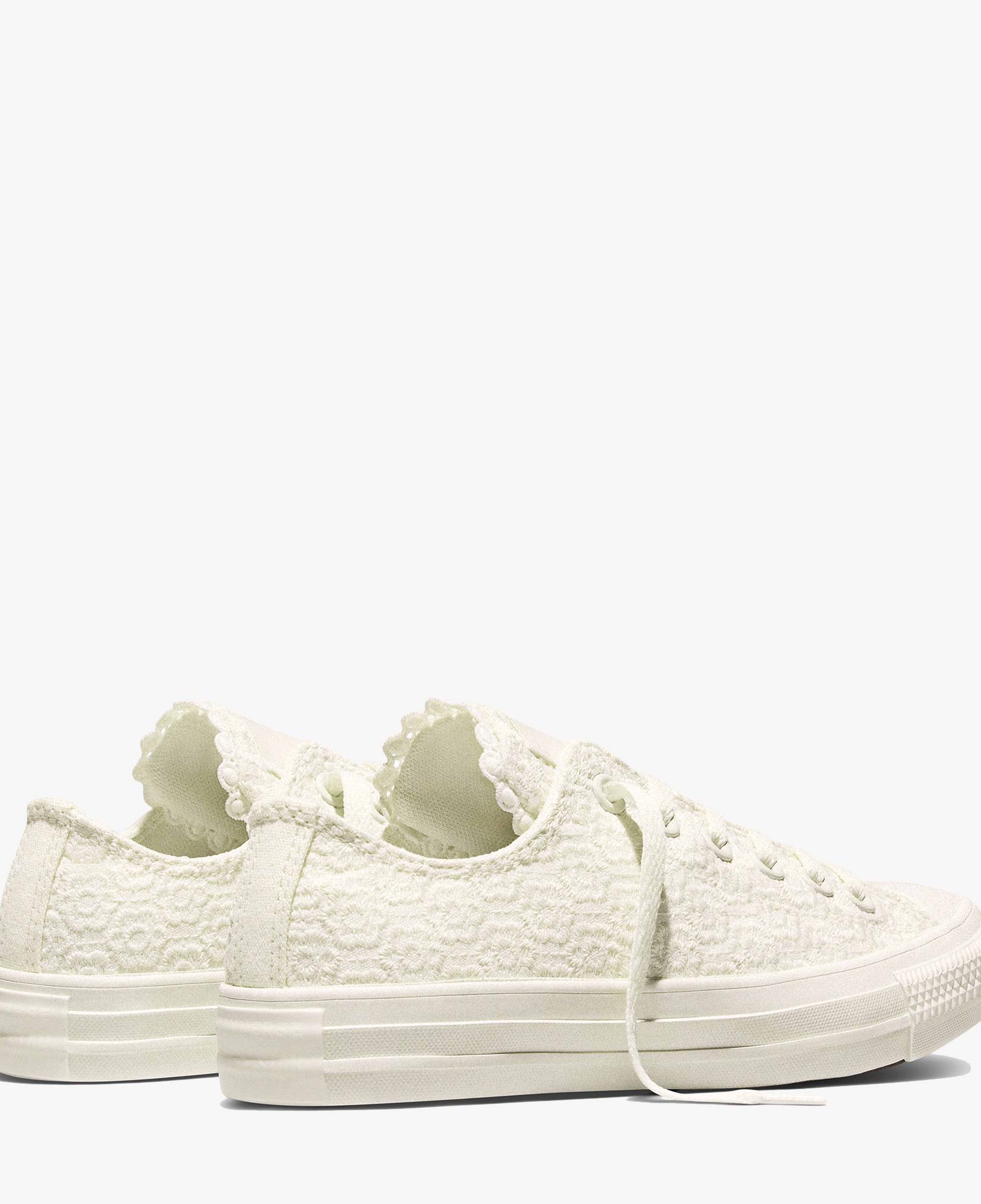 Converse Chuck Taylor All Star Unisex Çiçek İşlemeli Krem Sneaker