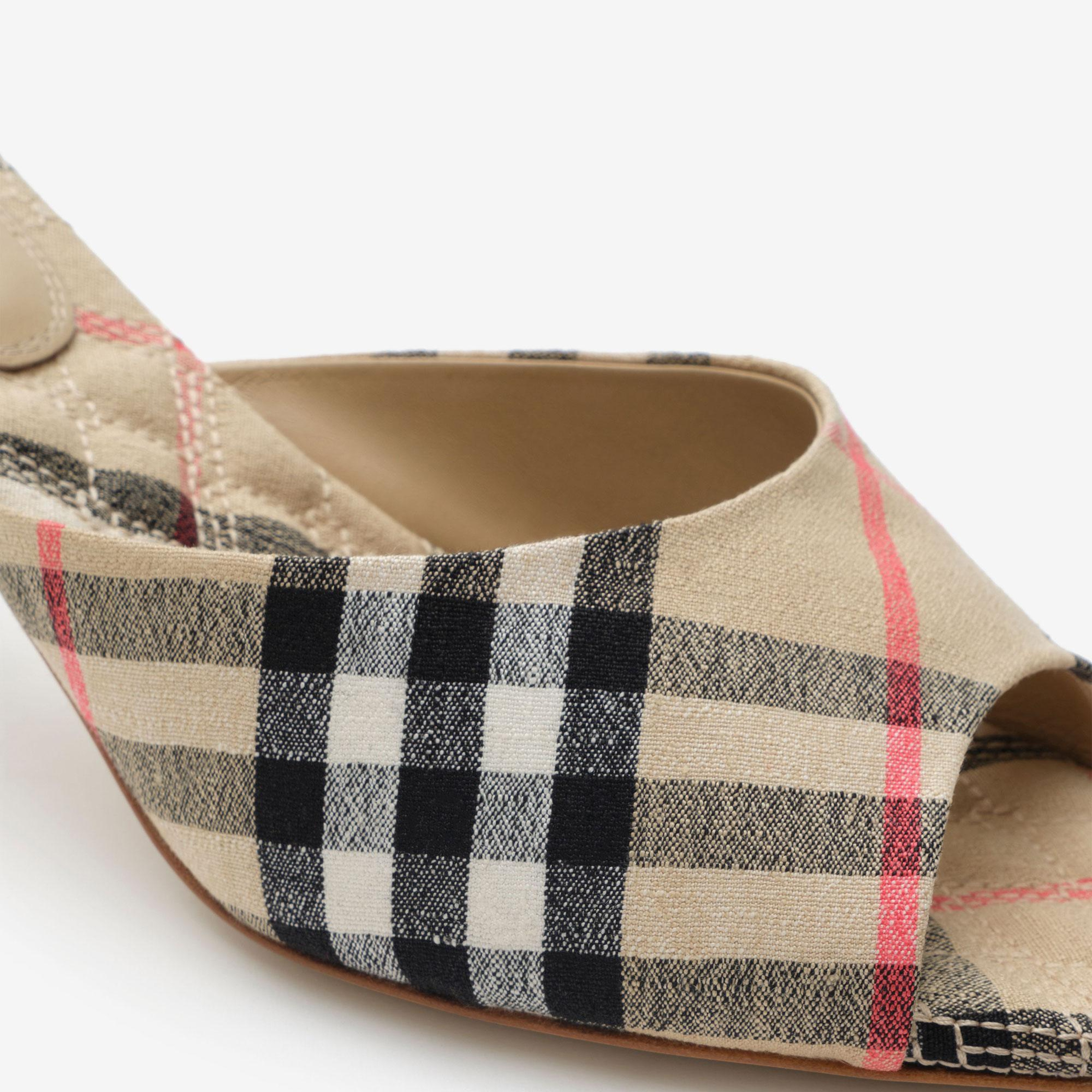 Burberry Check Mews Low Kadın Bej Keten Topuklu Ayakkabı