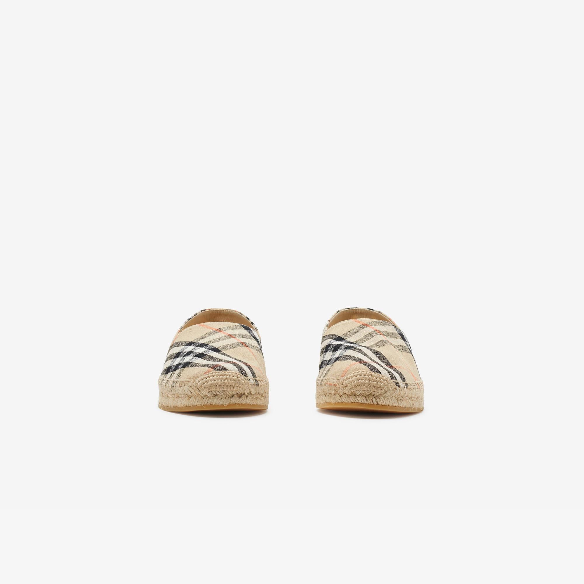 Burberry Mews Kadın Bej Keten Espadril