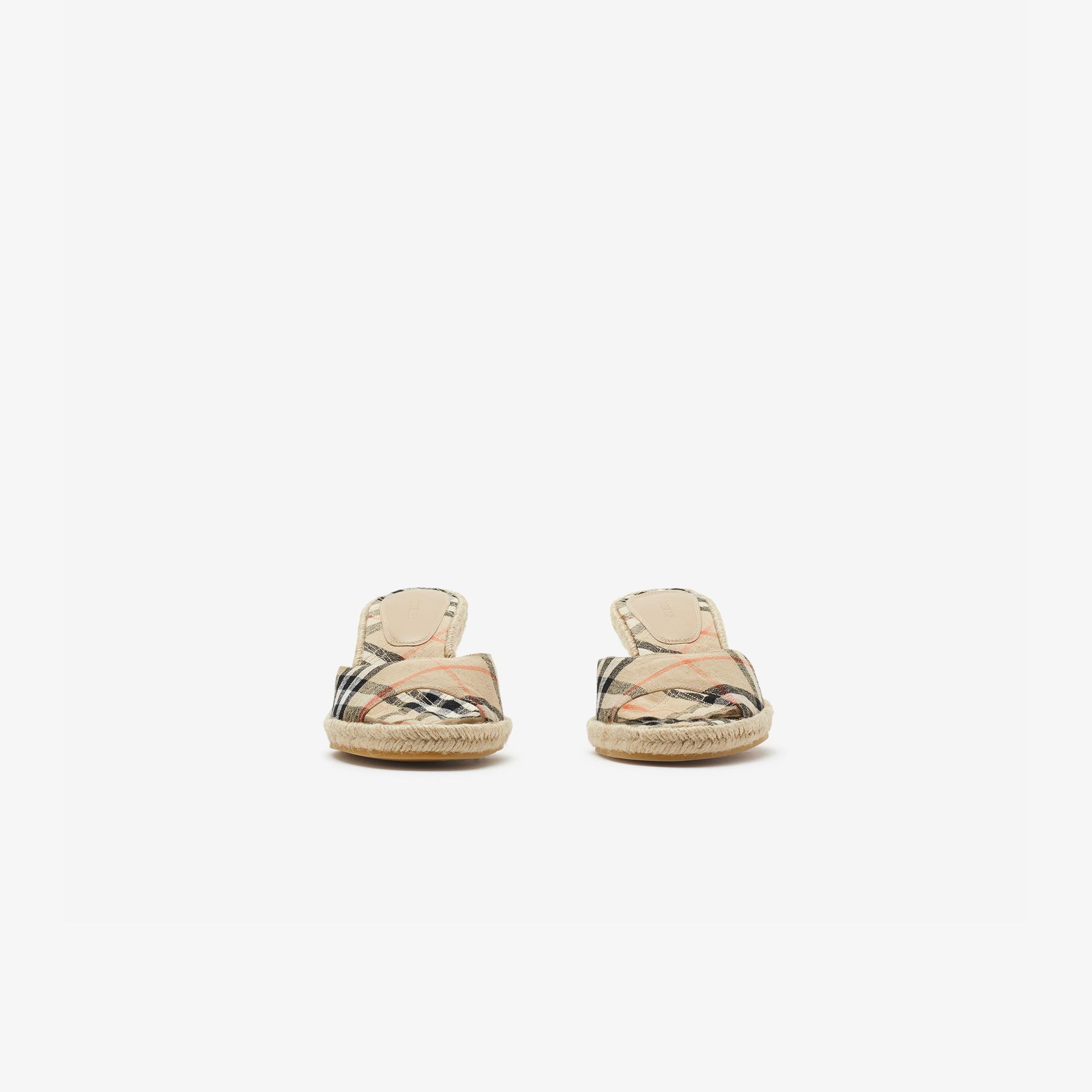 Burberry Mews Mules Kadın Bej Keten Espadril