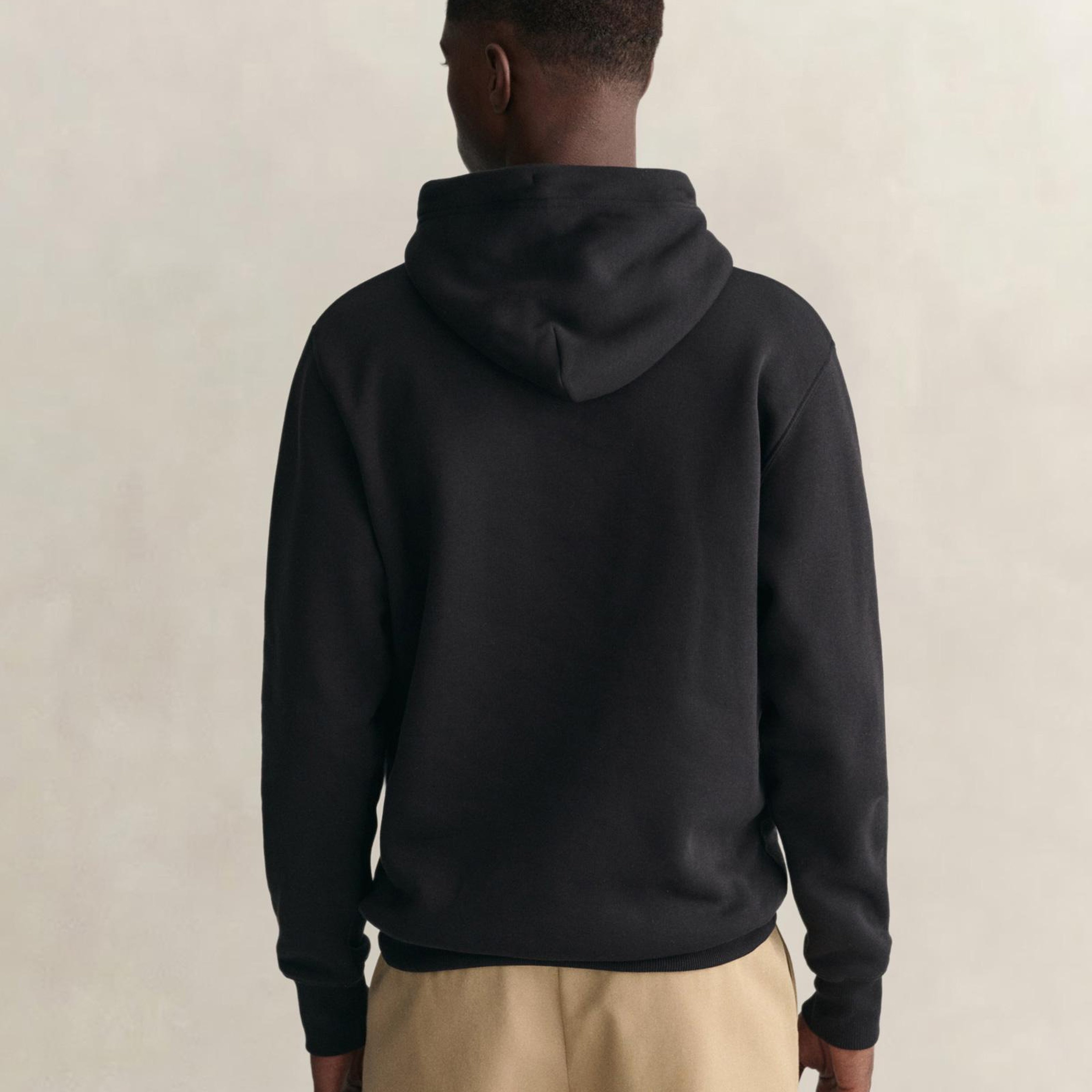 GANT Erkek Siyah Regular Fit Kapüşonlu Sweatshirt