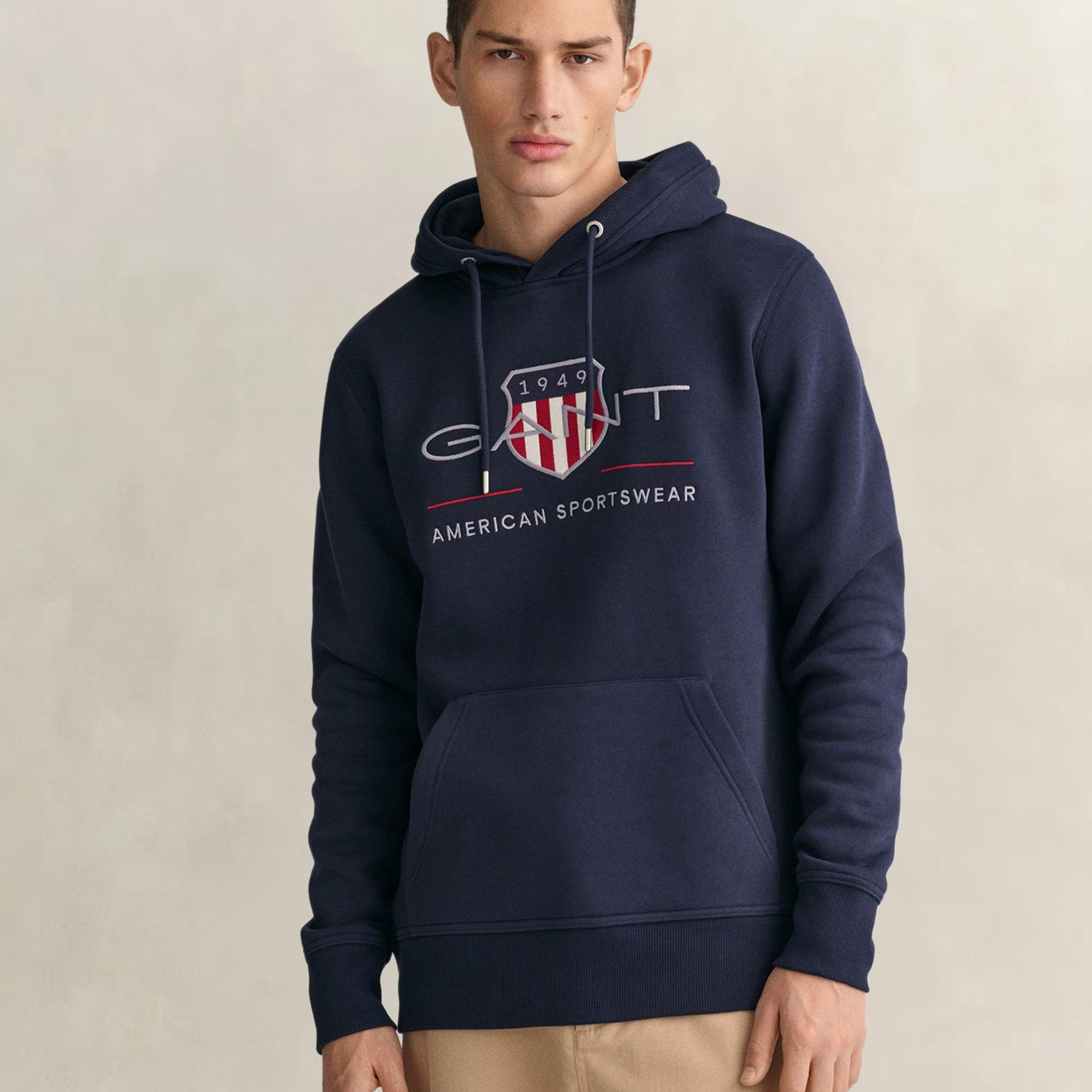 GANT Erkek Lacivert Regular Fit Kapüşonlu Logolu Sweatshirt