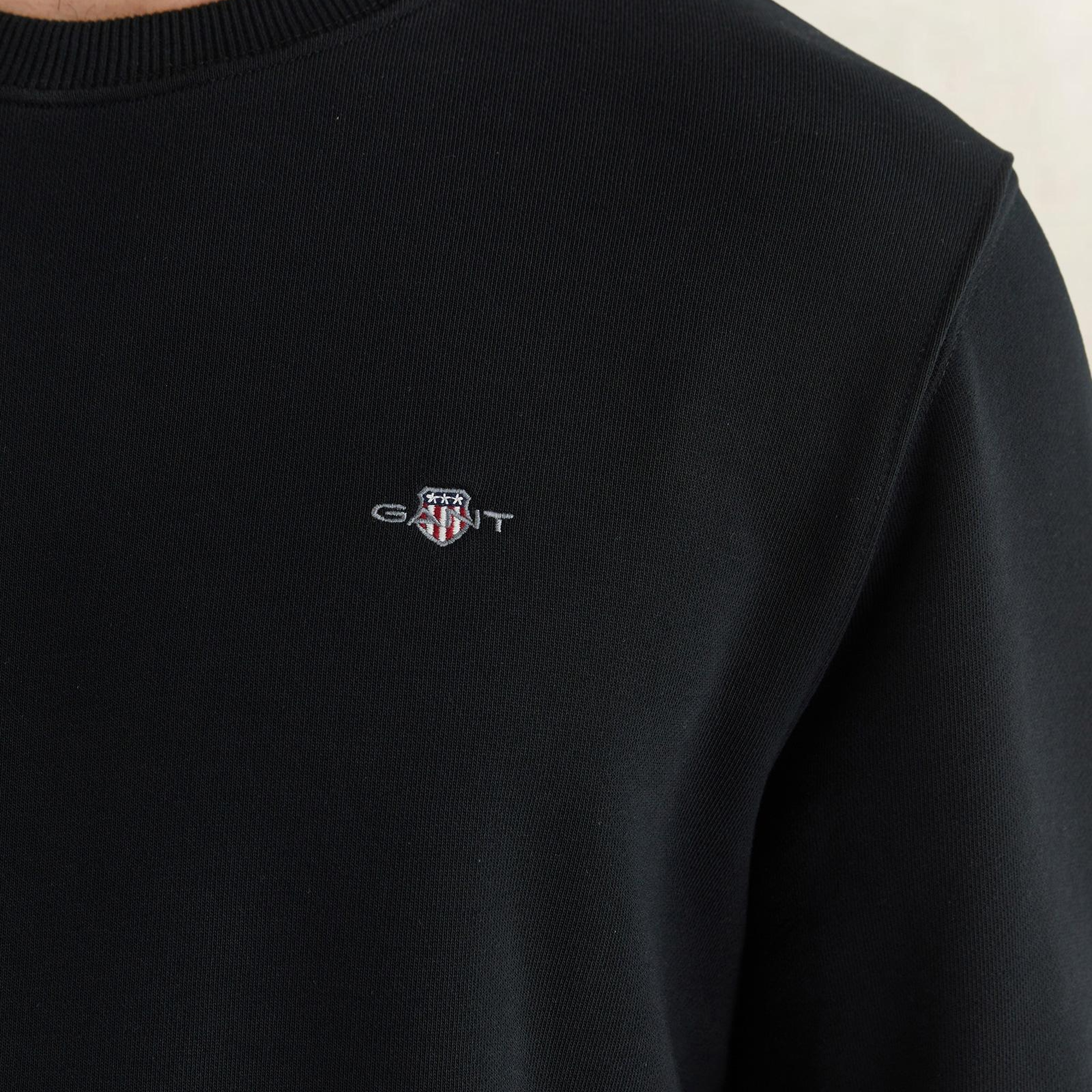 GANT Erkek Siyah Regular Fit Bisiklet Yaka Sweatshirt