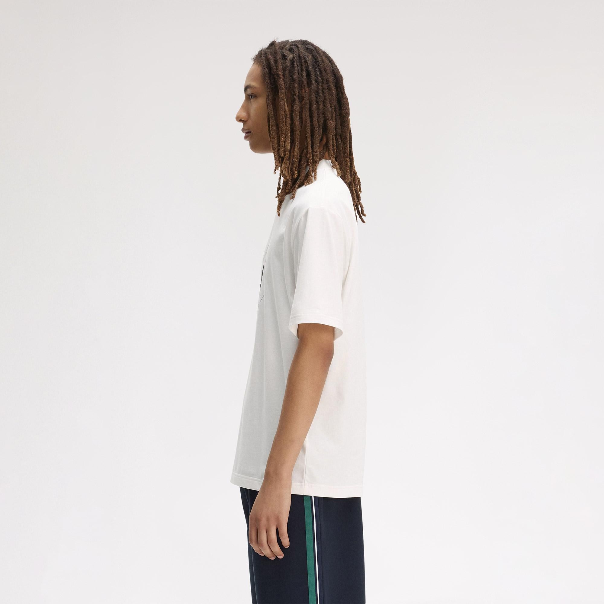 Fred Perry Circle Graphic Erkek Beyaz T-Shirt