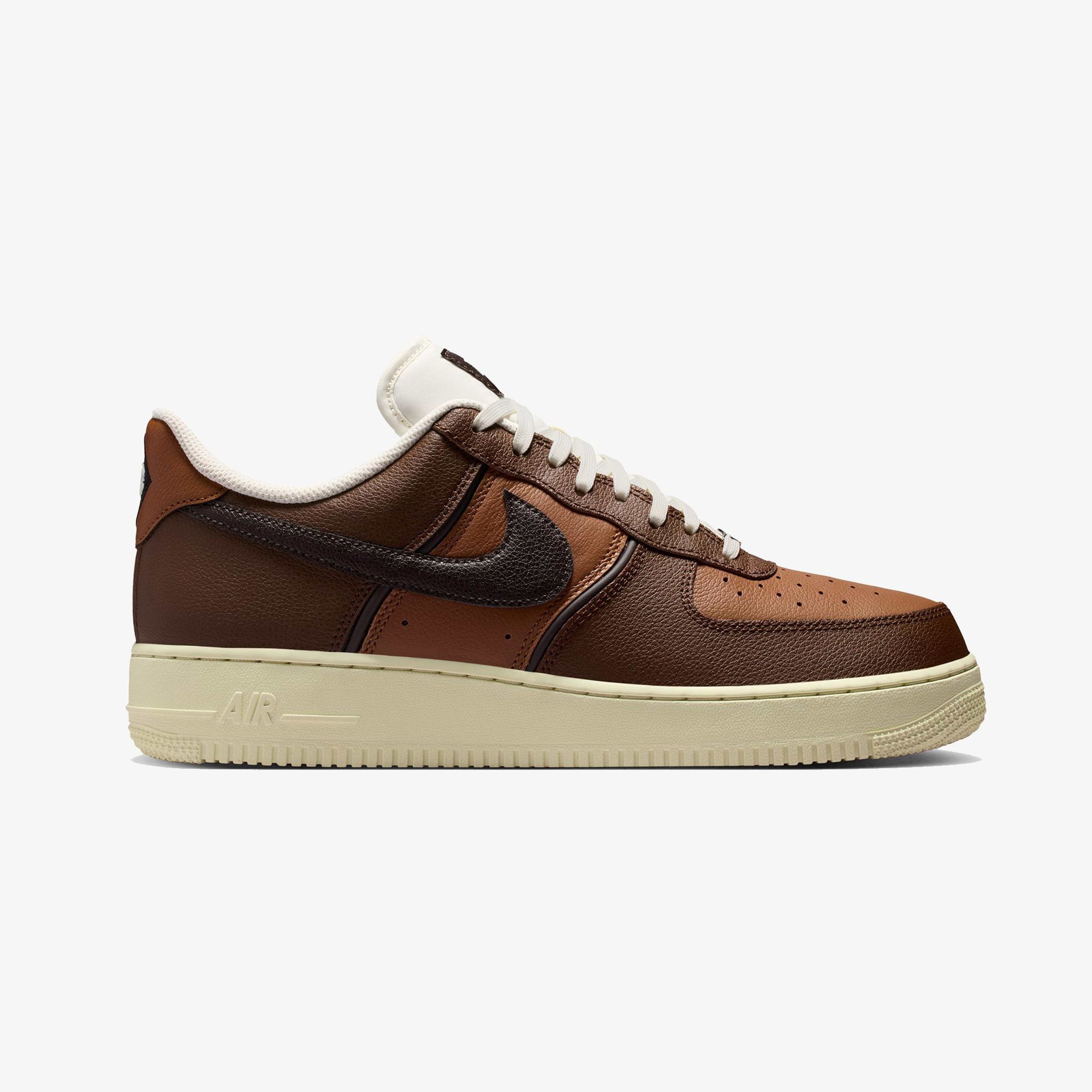 Nike Air Force 1 '07 LV8 Erkek Kahverengi Spor Ayakkabı