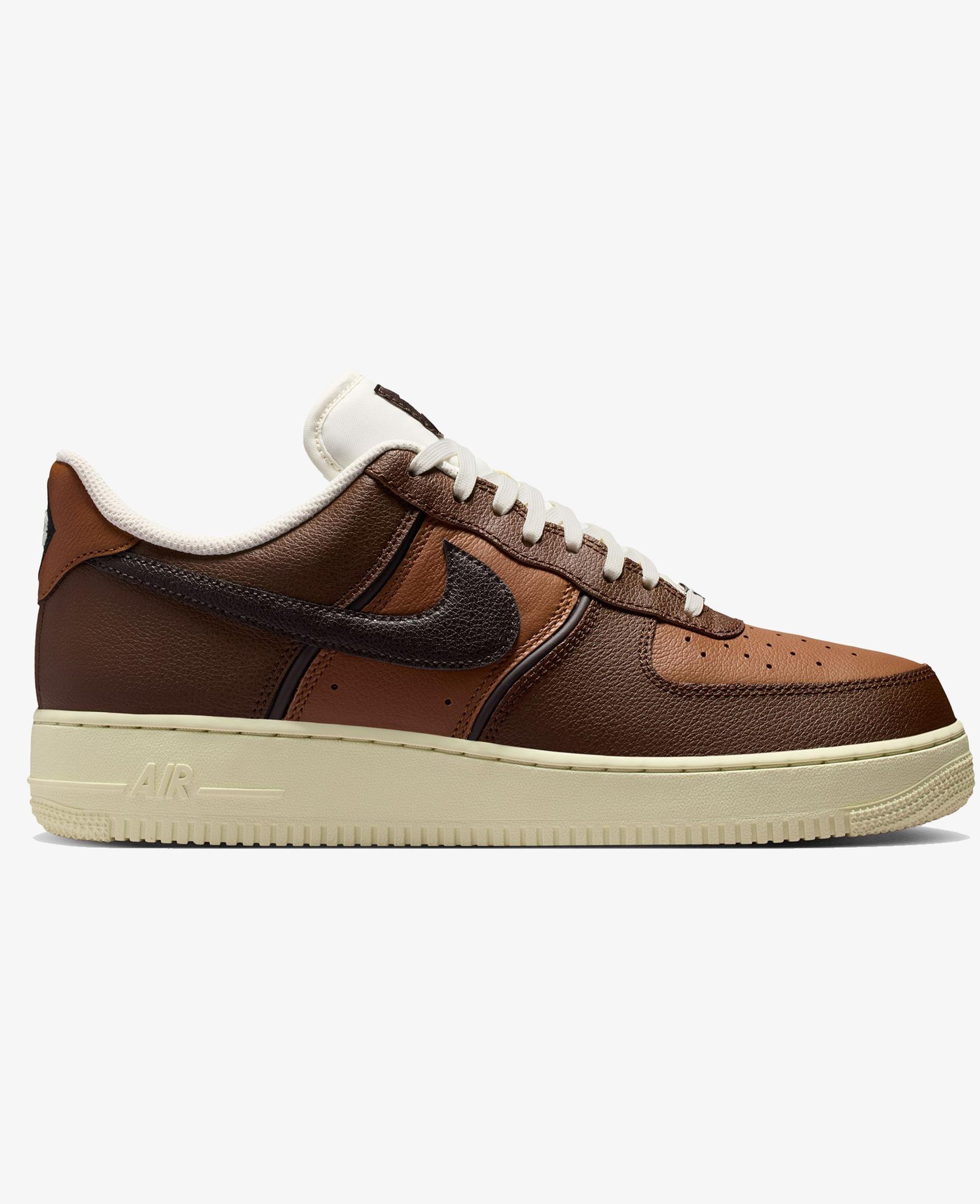 Nike Air Force 1 '07 LV8 Erkek Kahverengi Spor Ayakkabı